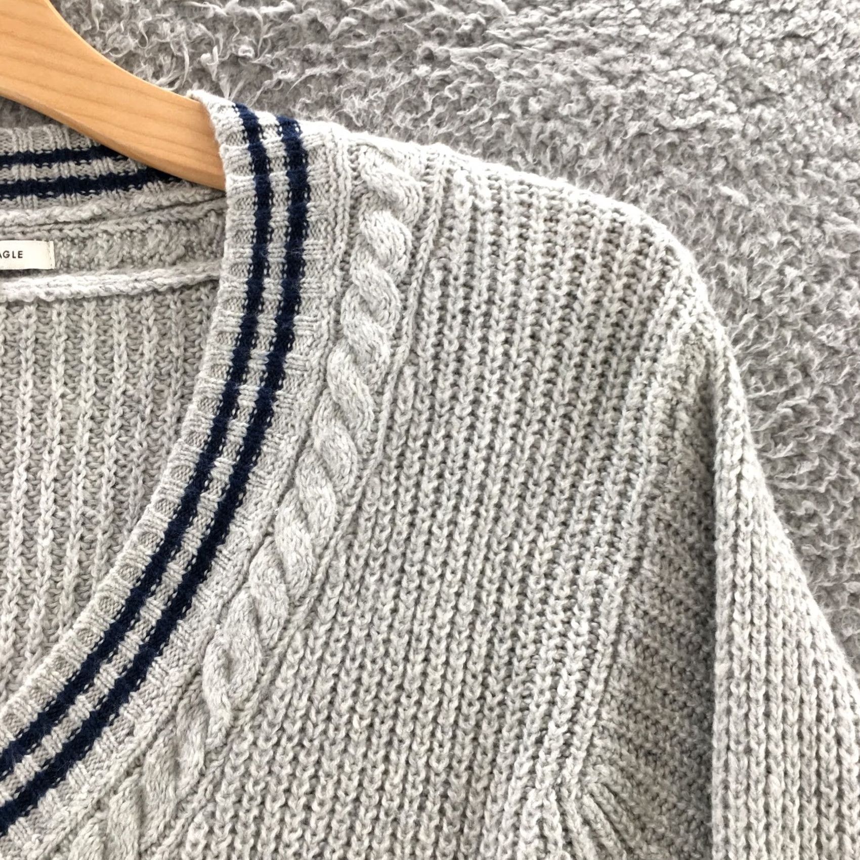 American Eagle Outfitters American Eagle Outfitters Pullover Sweater Womens XS Gray Cotton Blend Long Sleeve Knitted V-Neck Casual cardigans? Size XS / US 0-2 / IT 36-38 - 3 Thumbnail