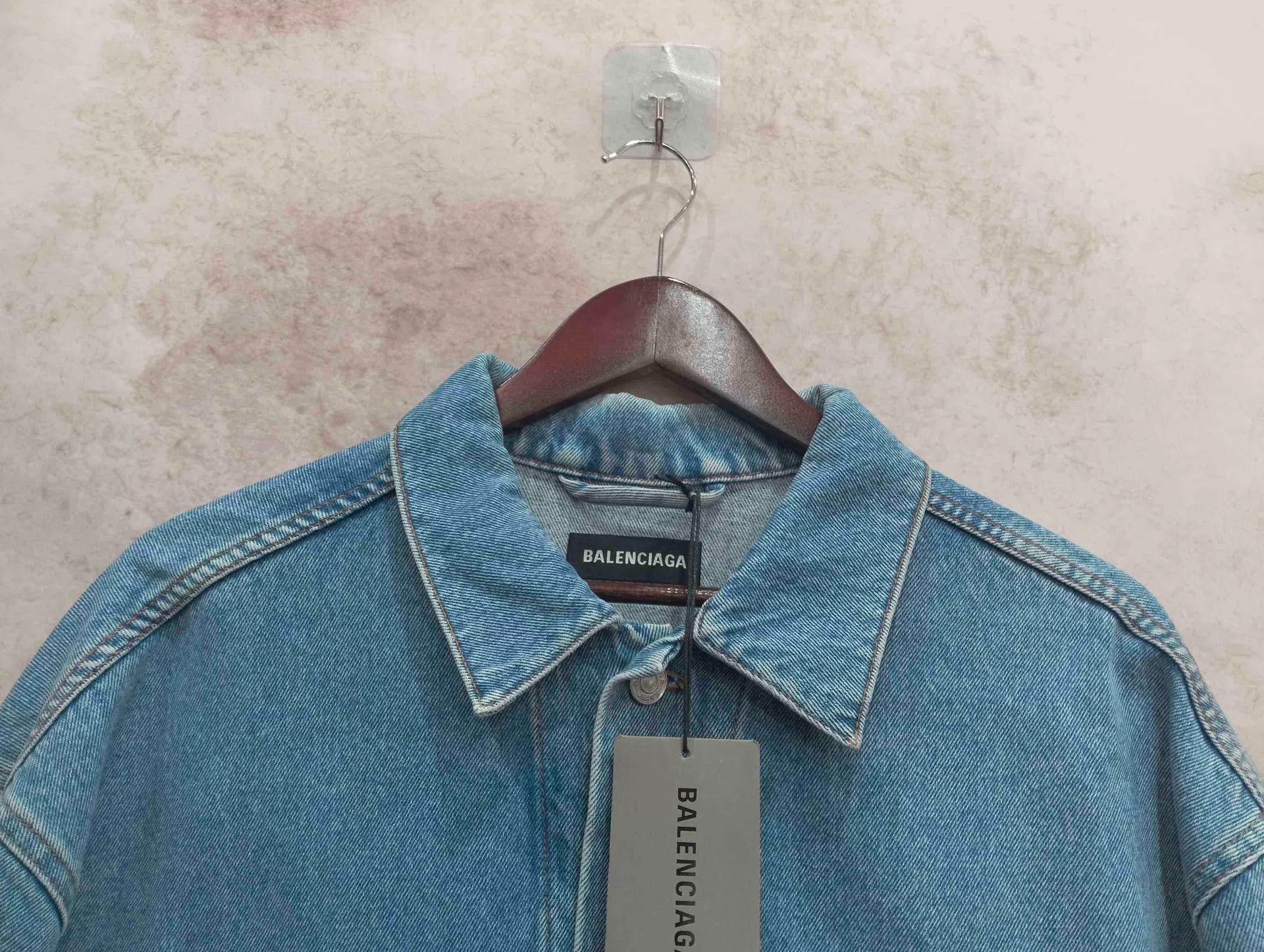 Balenciaga Balenciaga 7-Lang Print Logo Oversized Denim Jkt 48 Size US M / EU 48-50 / 2 - 2 Thumbnail
