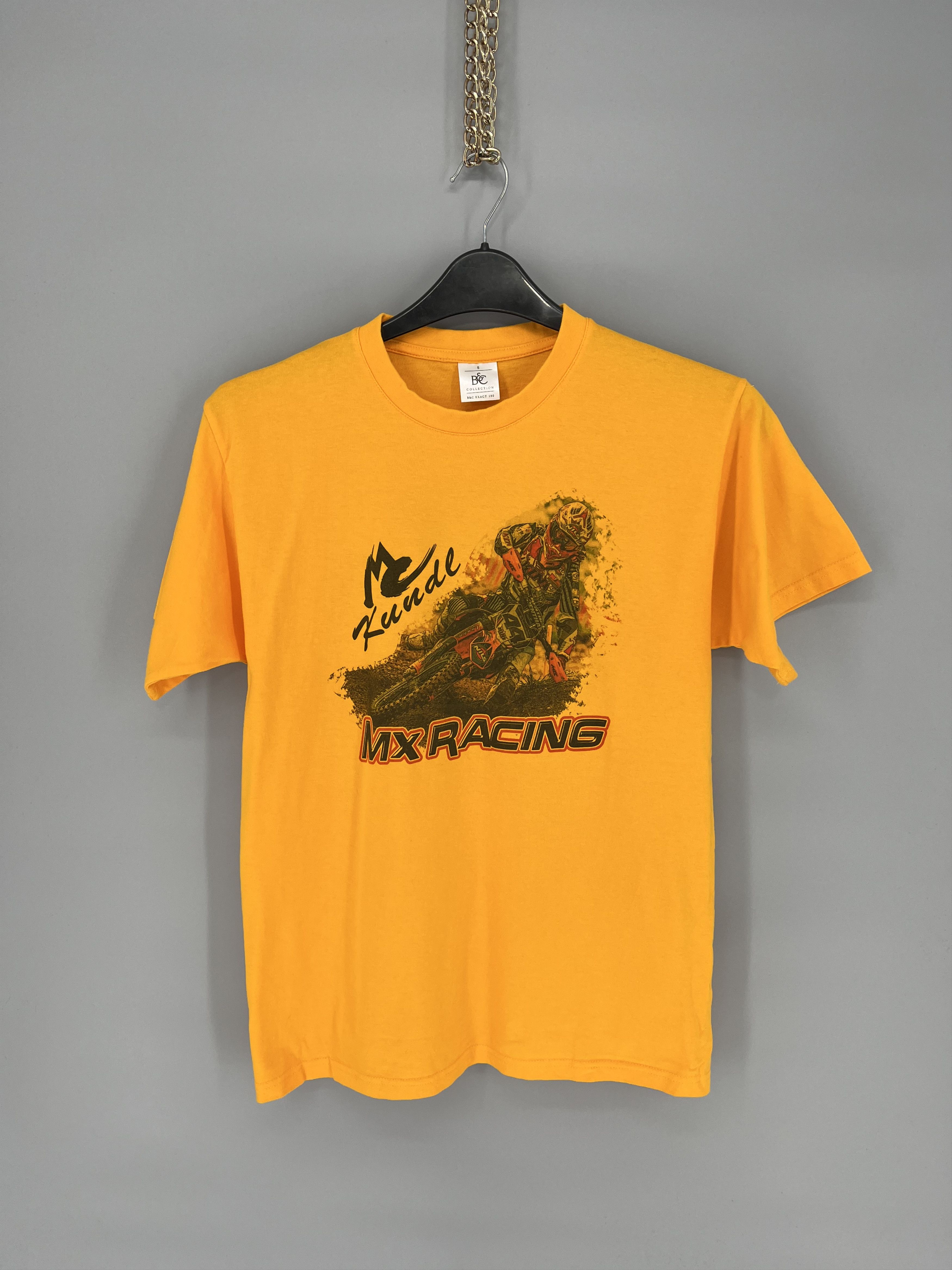 Vintage Vintage Y2K Racing Moto All Print Tee Art Band Streetwear Size US S / EU 44-46 / 1 - 1 Thumbnail