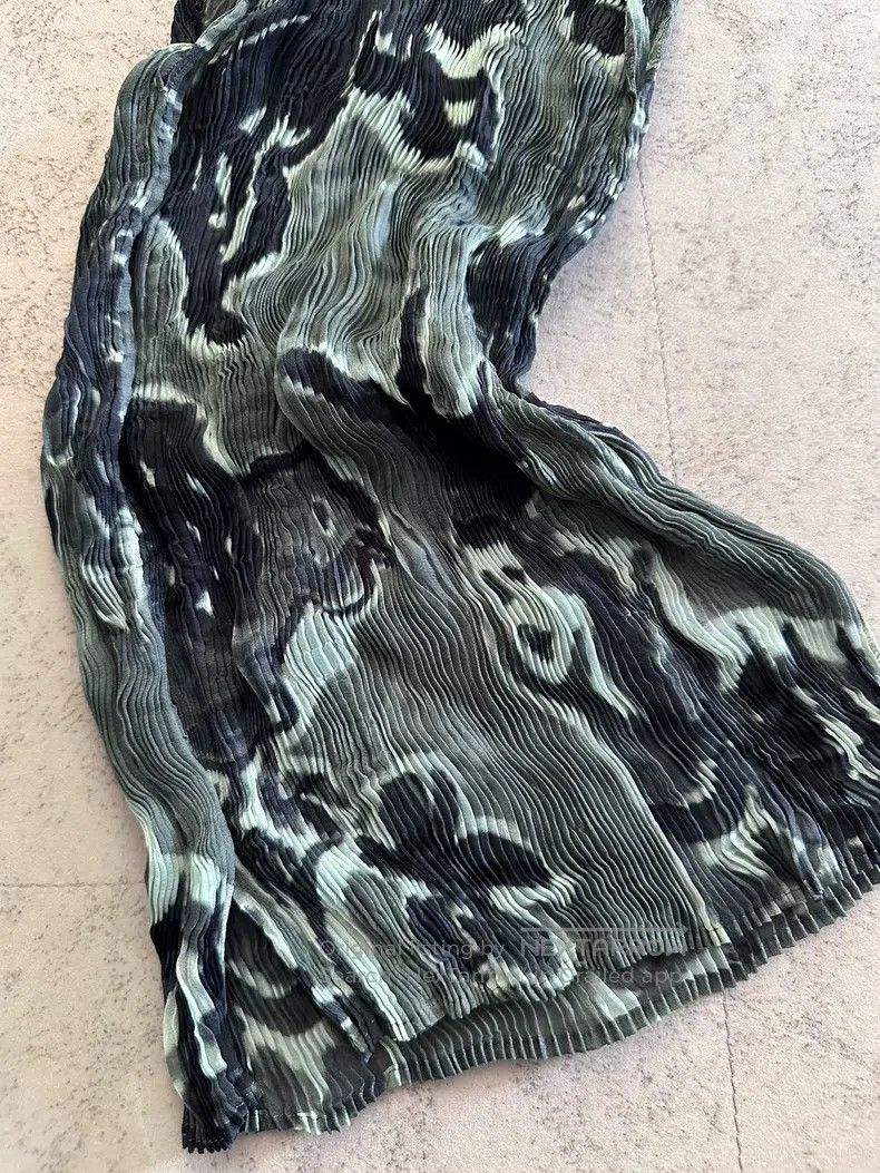 Issey Miyake Issey Miyake Black Vest Size M / US 6-8 / IT 42-44 - 2 Thumbnail