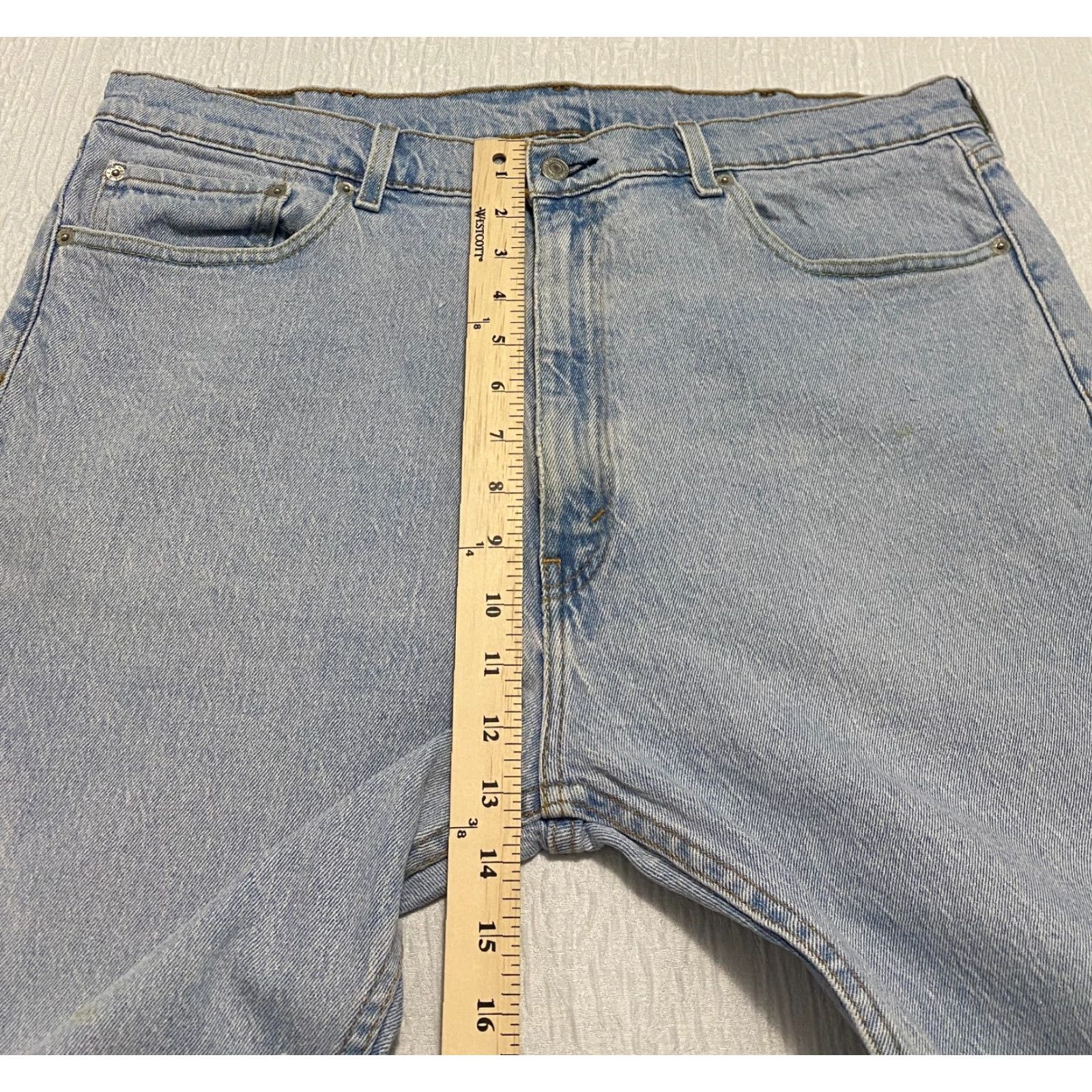 Levi's VINTAGE Levi's 505 Jeans Regular Fit Men's 40x29 Blue Light Wash Denim 5-Pocket USA 90s Size US 40 / EU 56 - 5 Thumbnail