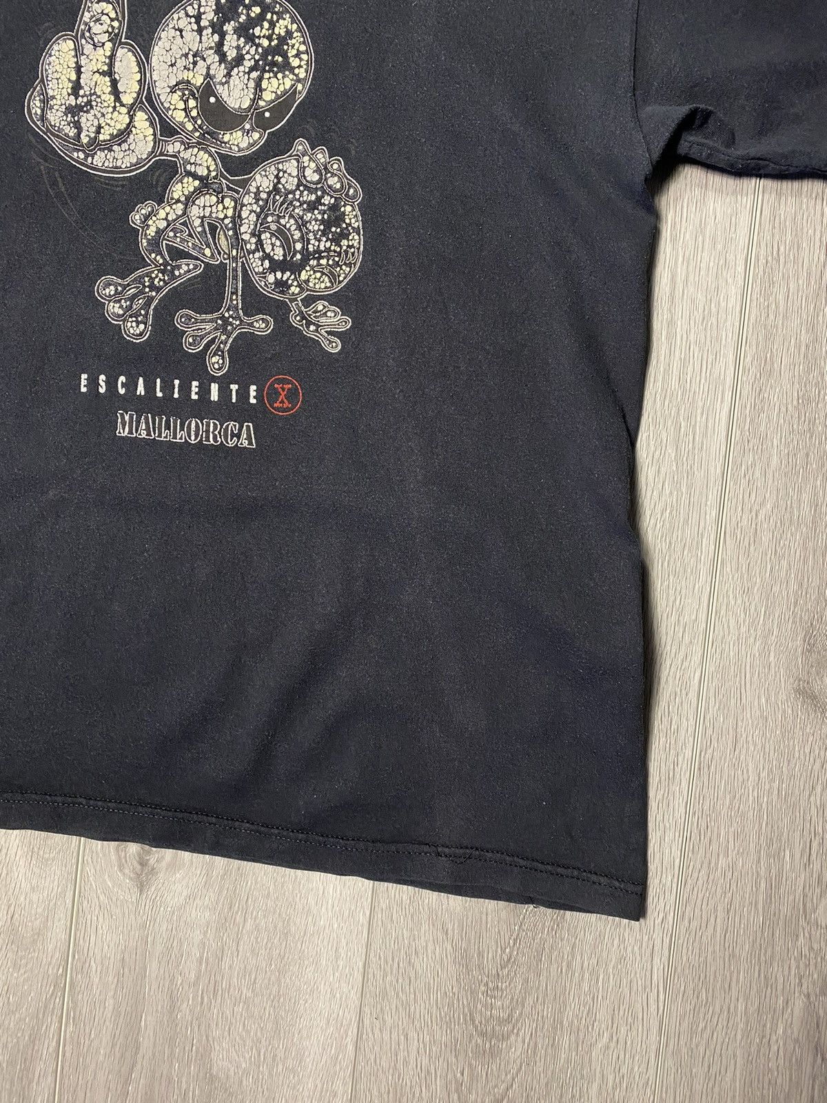 Vintage Rare Vintage Screen Stars Escaliente x Mallorca Aliens Tee Size US L / EU 52-54 / 3 - 5 Thumbnail