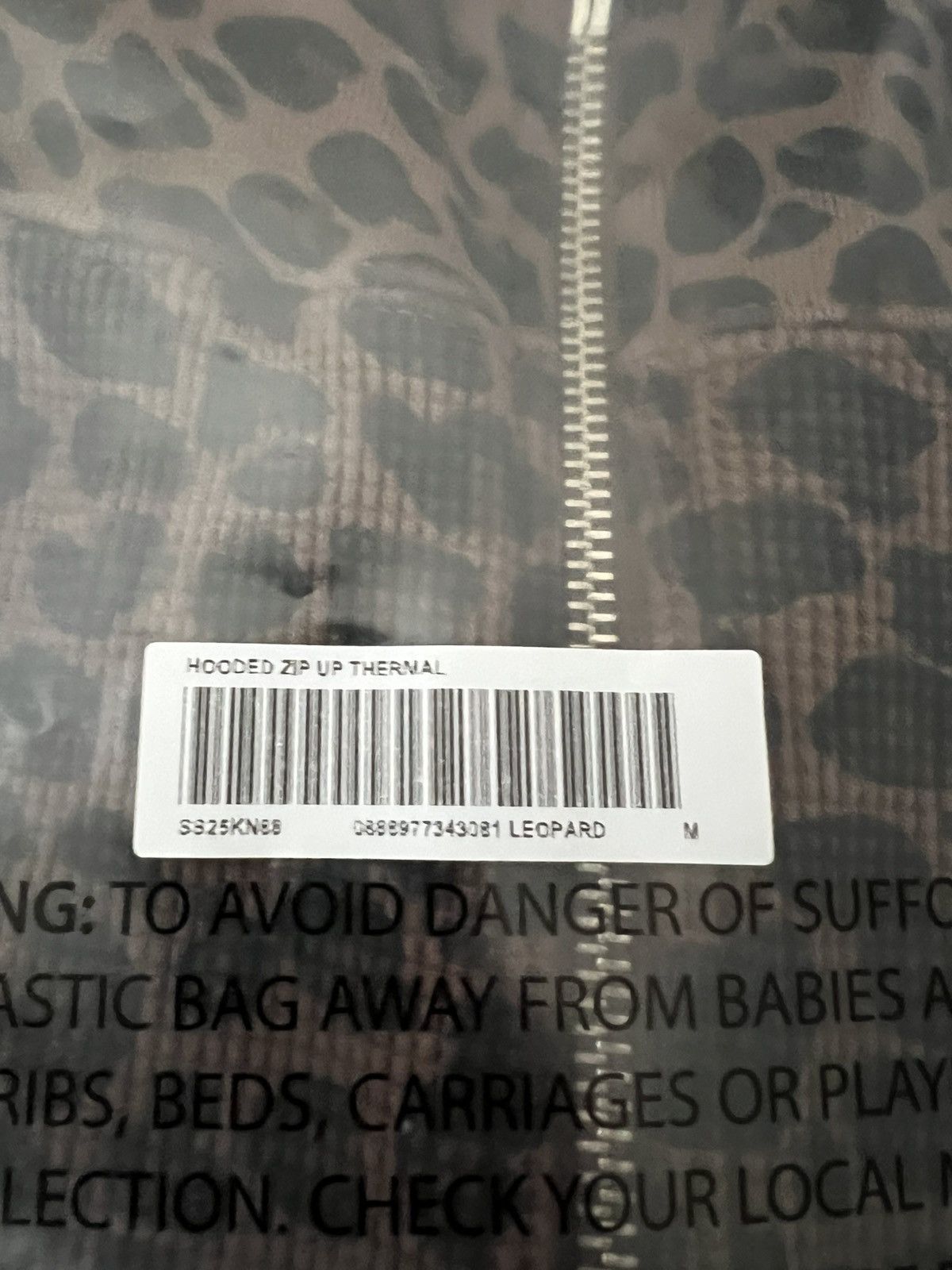 Supreme Size Medium Supreme Leopard Zip Up Hooded Thermal Size US M / EU 48-50 / 2 - 8 Thumbnail