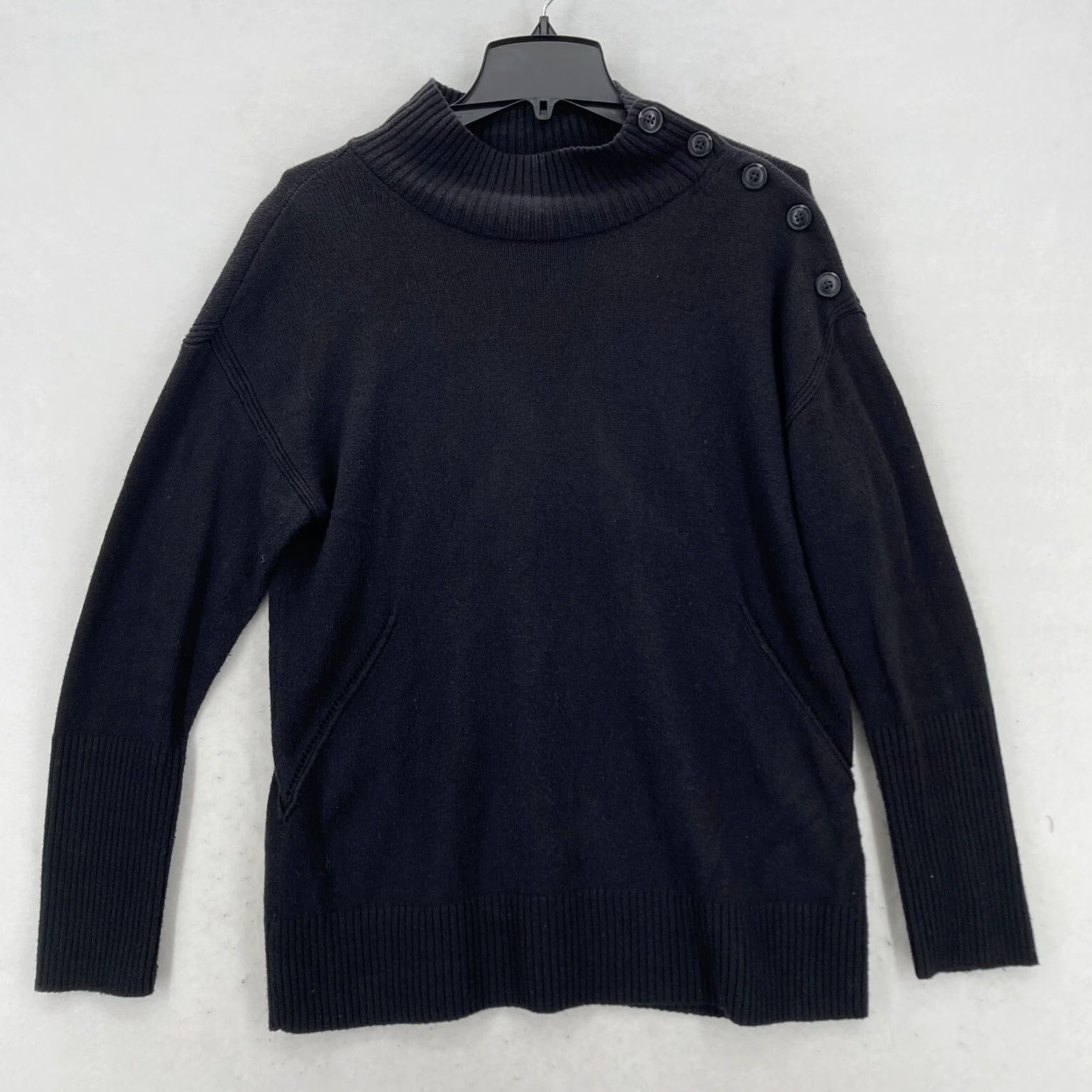 Talbots Talbots Merino Wool Blend Sweater Women's Large Black Mock Neck Button Accent Pullover Size L / US 10 / IT 46 - 2 Thumbnail