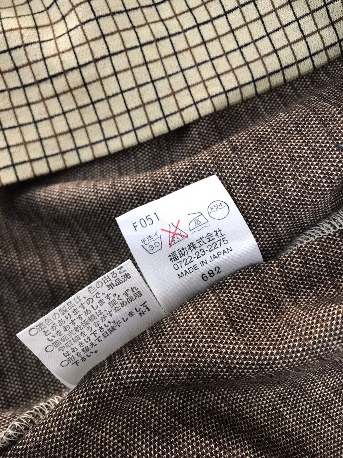 Vintage Yves Saint Lauren Single Pocket Checked Polo Printed Size US L / EU 52-54 / 3 - 8 Thumbnail