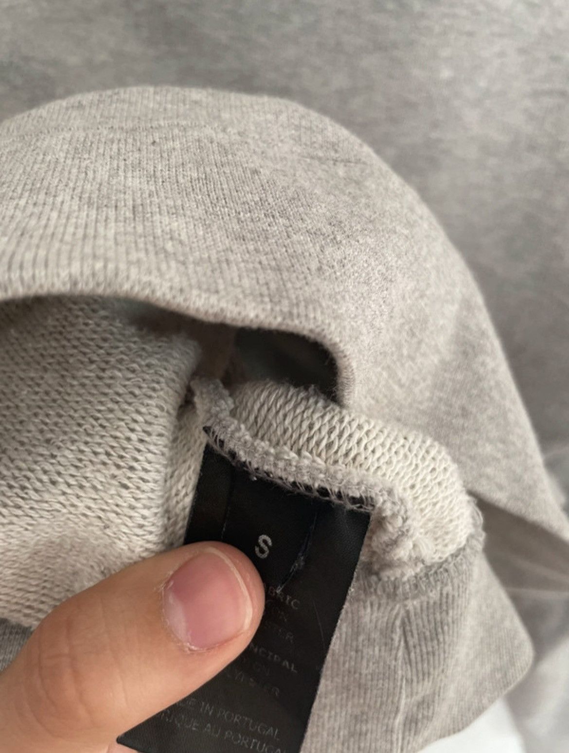Vetements Vetements Misplaced Logo Hoodie Size US S / EU 44-46 / 1 - 6 Thumbnail