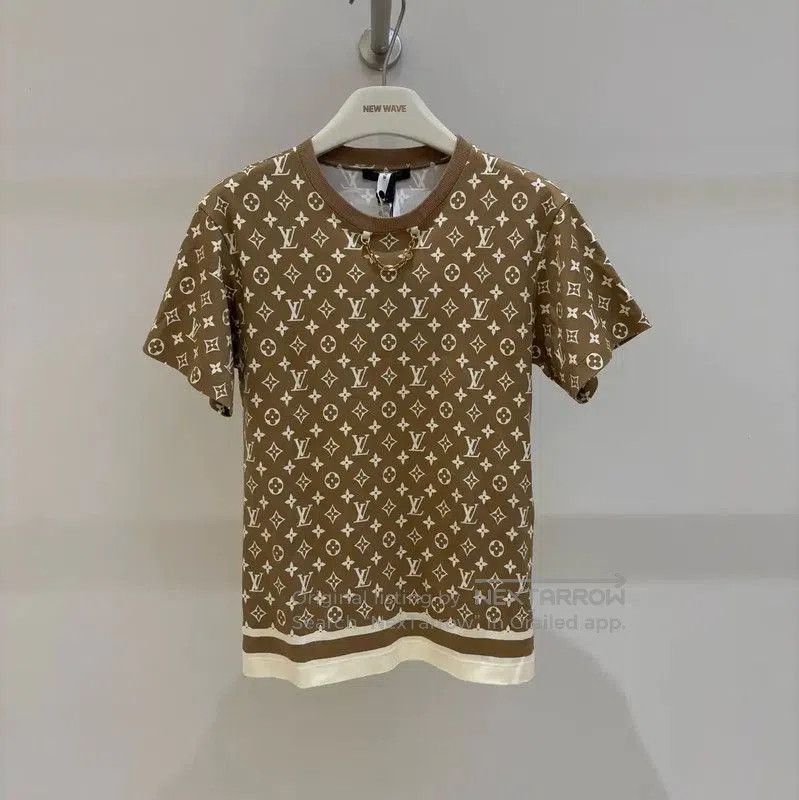 Other Louis Vuitton Brown Logo Short Sleeve T. Size XS / US 0-2 / IT 36-38 - 1 Thumbnail