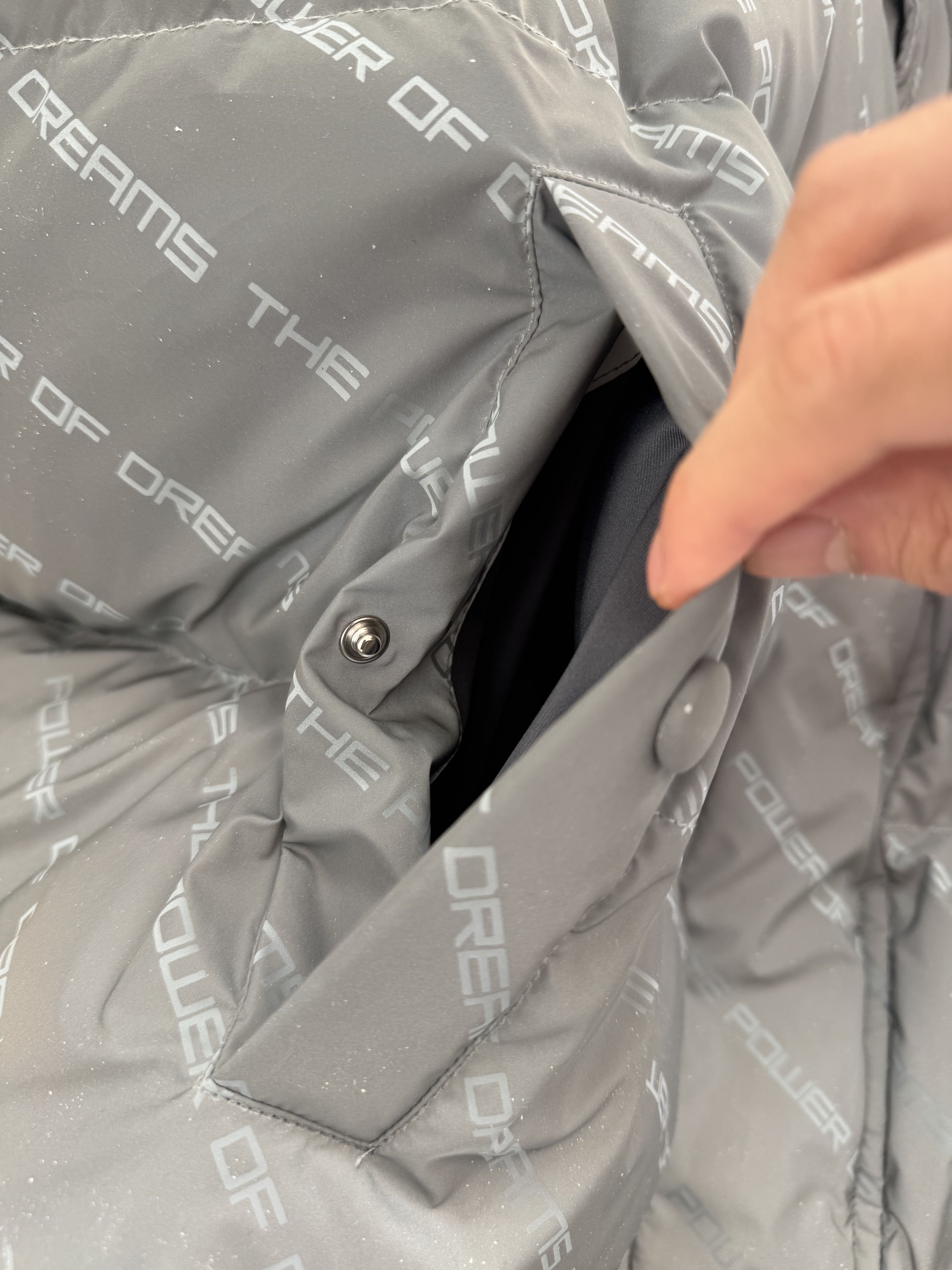 Balenciaga Balenciaga Reflective Power of Dreams Puffer Jacket Size US XS / EU 42 / 0 - 9 Thumbnail