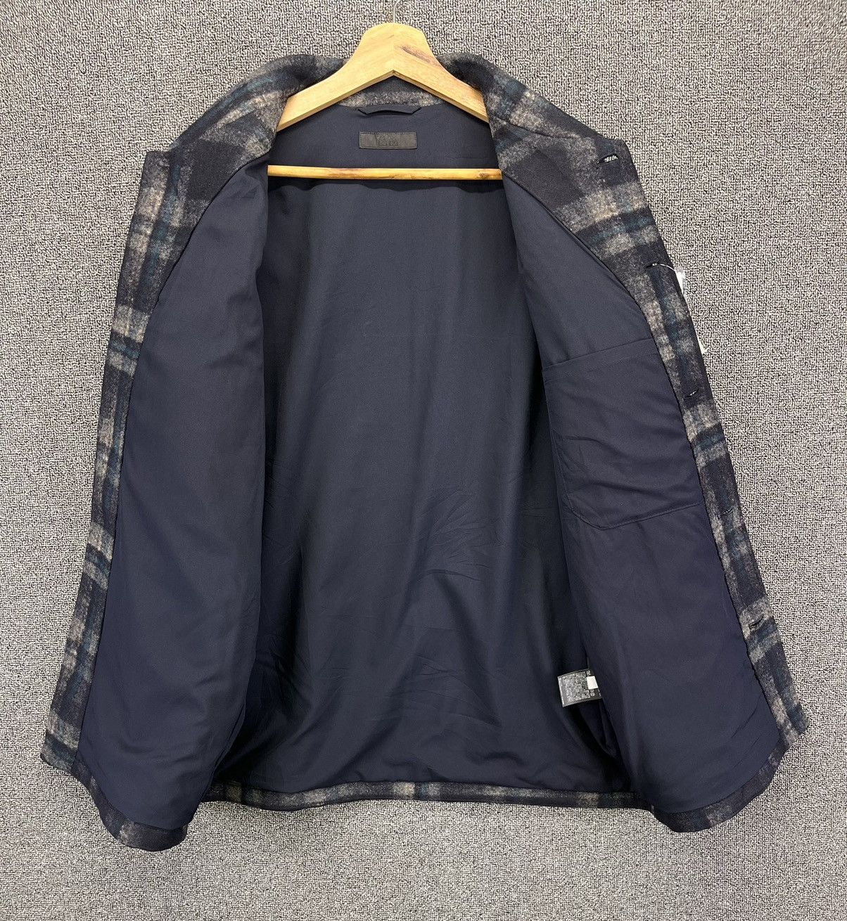 Japanese Brand × Uniqlo Uniqlo Rare Shadow Plaid Button Up Flannel Jacket Size US XL / EU 56 / 4 - 6 Thumbnail