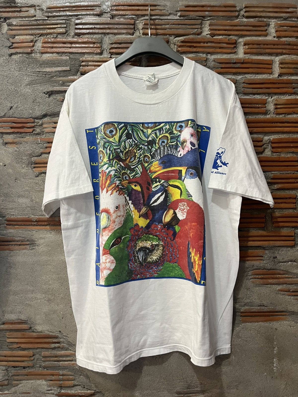 Arts & Science Vintage SAVE the Rainforest Alliance 90’s Artwork Tshirt Size US XL / EU 56 / 4 - 2 Thumbnail