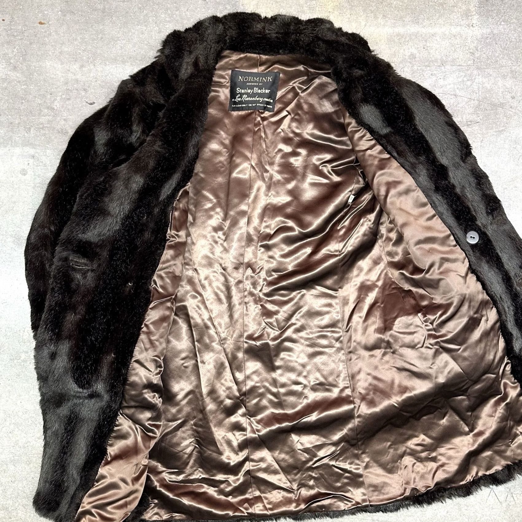 Stanley Blacker VINTAGE Stanley Blacker NORMINK Maranbergi Black Coat Double Breasted Silk 38 Womens Size XS / US 0-2 / IT 36-38 - 3 Thumbnail