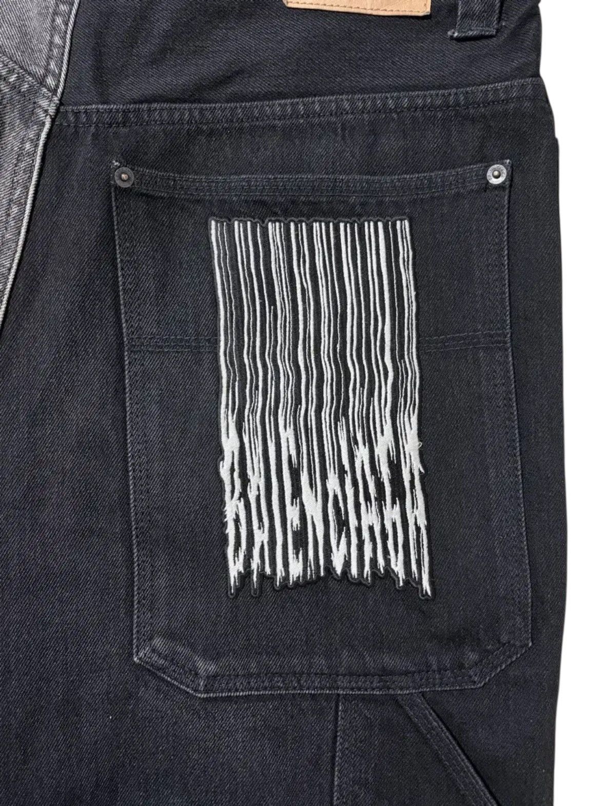 Balenciaga Balenciaga Two Tone Barcode Short Size US 30 / EU 46 - 6 Thumbnail