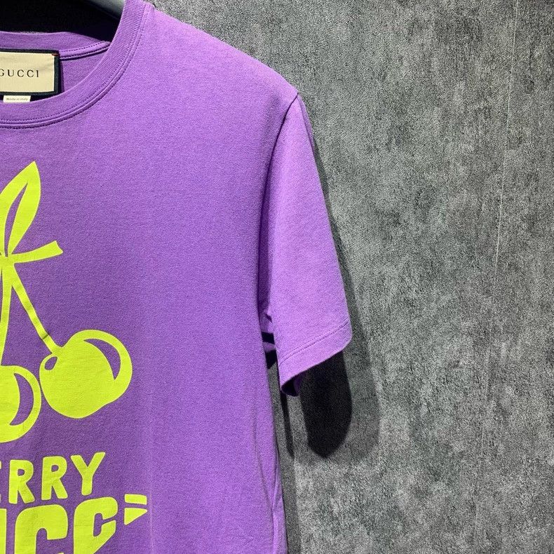 Gucci Gucci Cherry short sleeves 2501-Nextarrow Size US XS / EU 42 / 0 - 7 Thumbnail