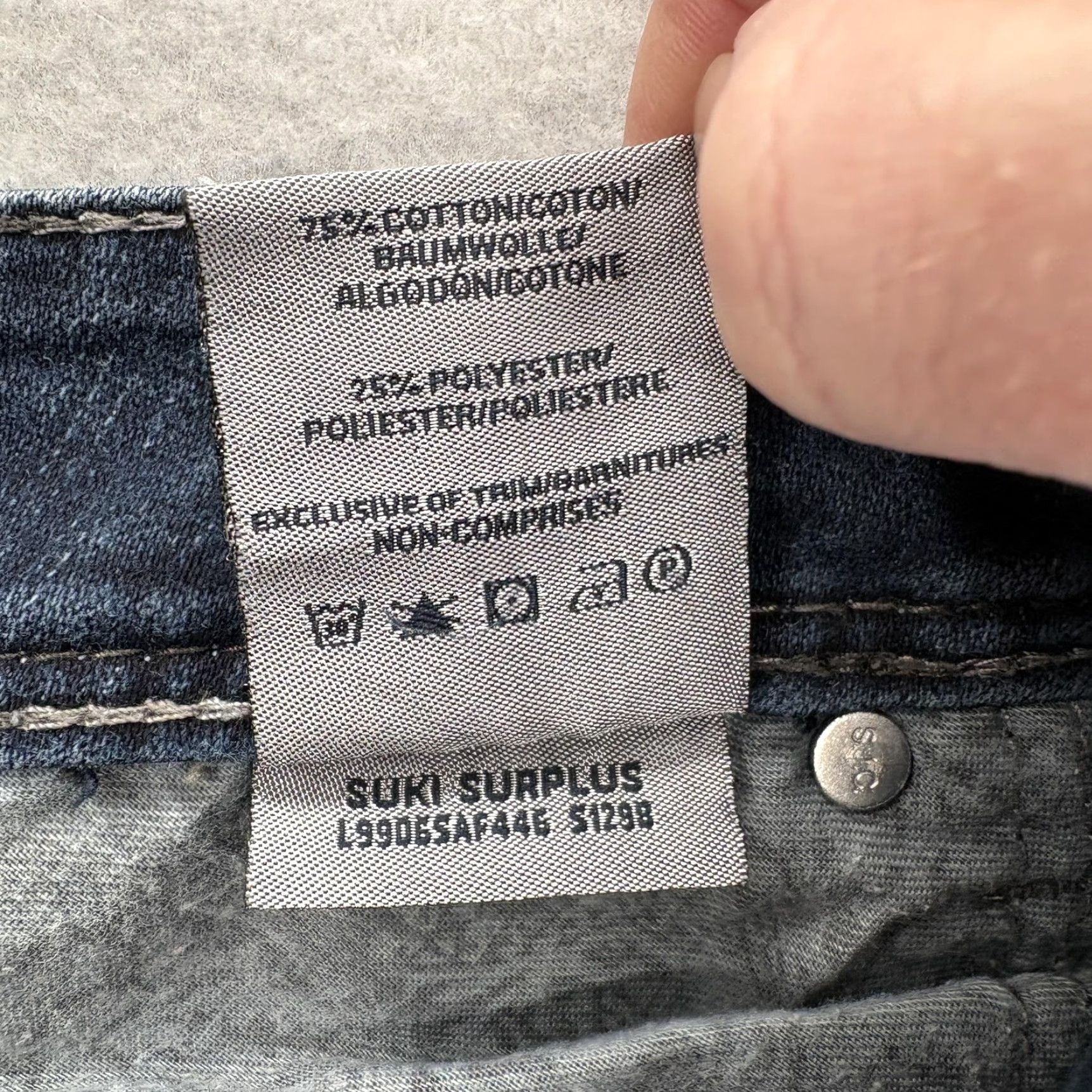 Silver Jeans Co. Silver Jeans Suki Surplus Bootcut Jeans Womens 29x30 Blue Low Rise Denim Grunge Size 29" - 7 Thumbnail
