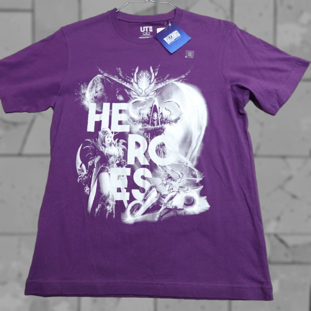 Uniqlo Uniqlo Shirt M Purple Blizzard Heroes NEW Crew Neck Short Sleeve Men's Cotton T-Shirt Size US M / EU 48-50 / 2 - 1 Thumbnail