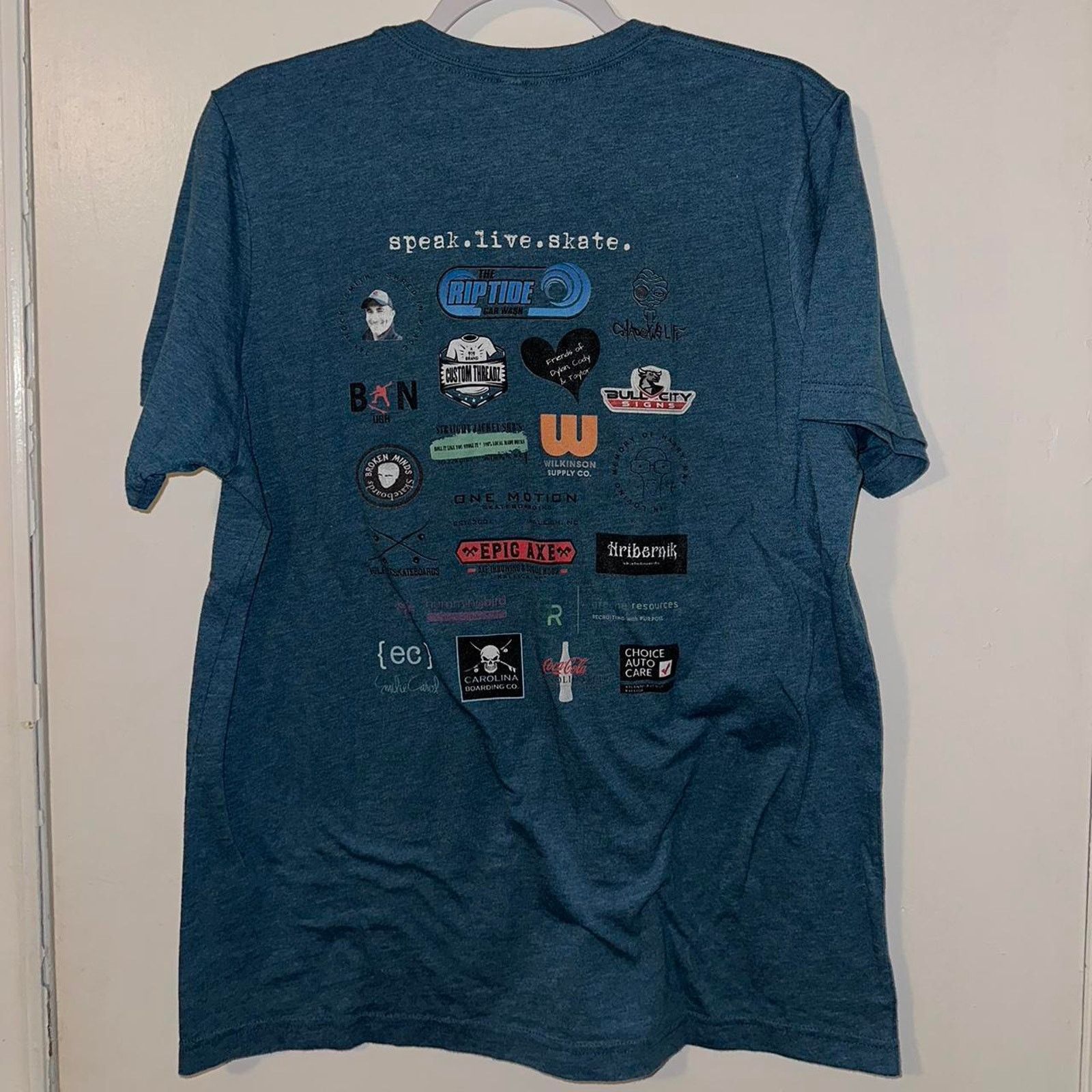 Other Skate4life T Shirt Sponsored Skate T shirt size L Size US L / EU 52-54 / 3 - 3 Thumbnail