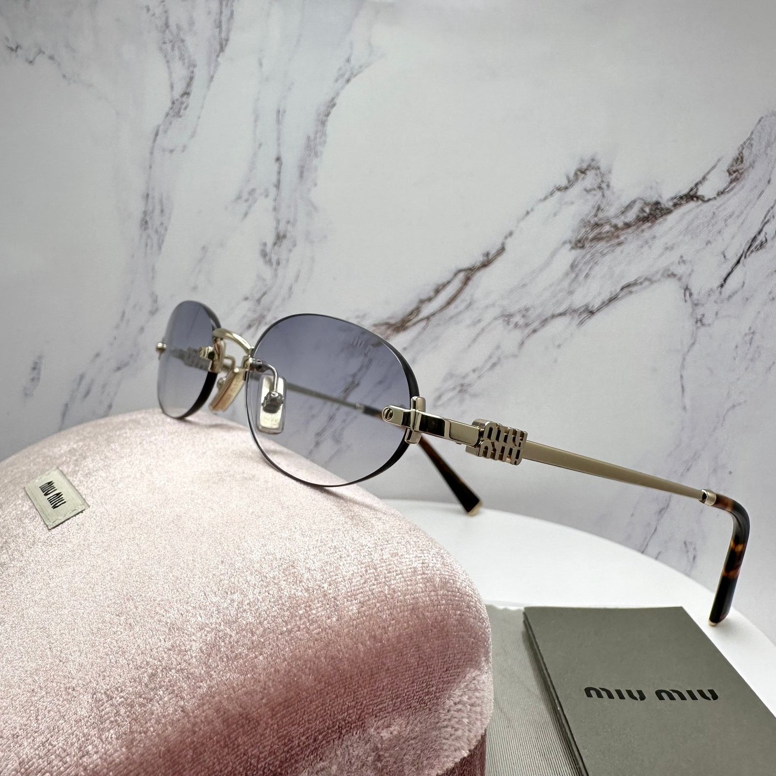 Miu Miu New MIU MIU Sunglasses Oval MU A54S Gold Rimless Gradient Size ONE SIZE - 19 Thumbnail