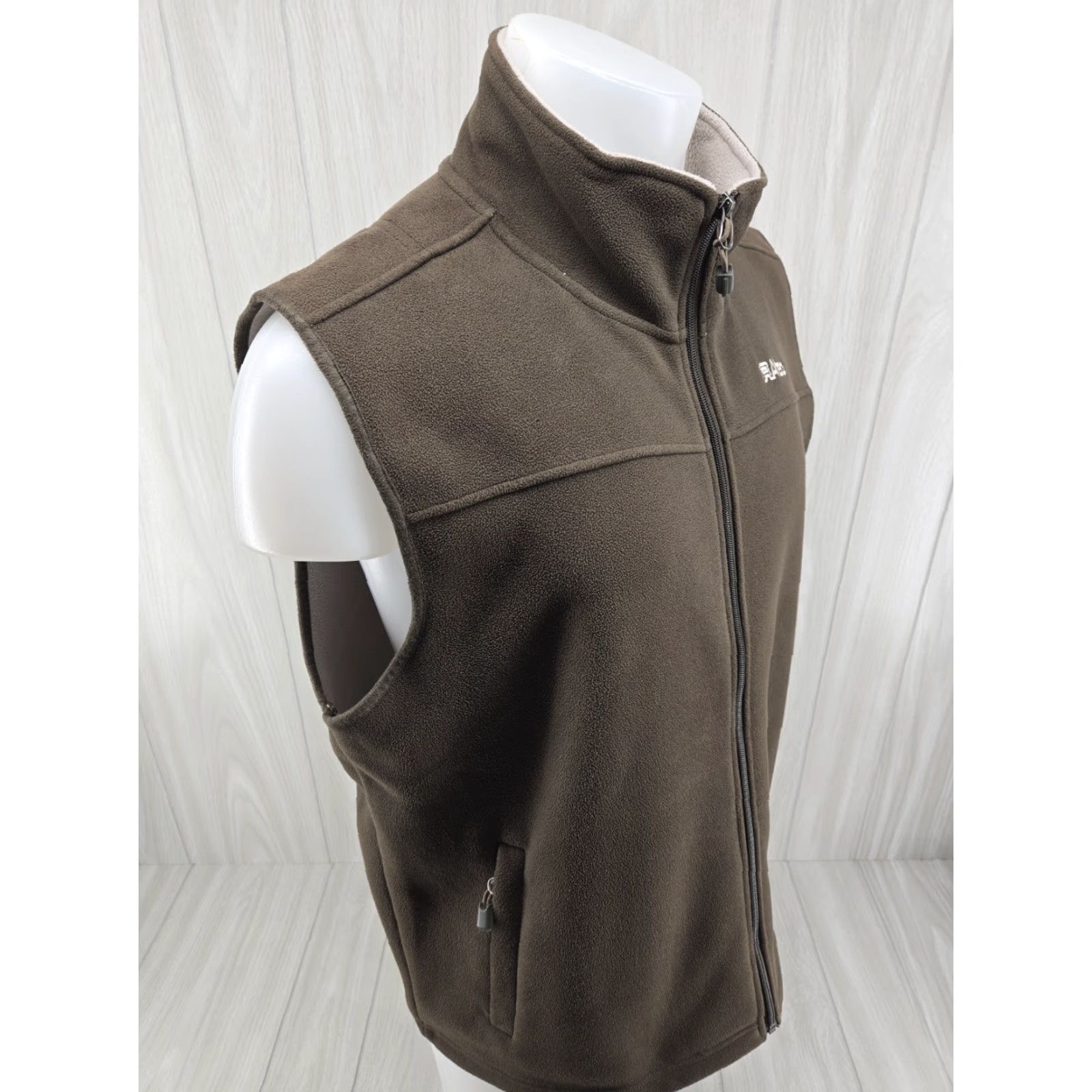 Vintage Fosssa Altec Vest Men’s Medium Brown Green Fleece Lined Full Zip Vest Regular Fit Stand-Up Collar Zipped Pockets All Seasons Size US M / EU 48-50 / 2 - 6 Thumbnail