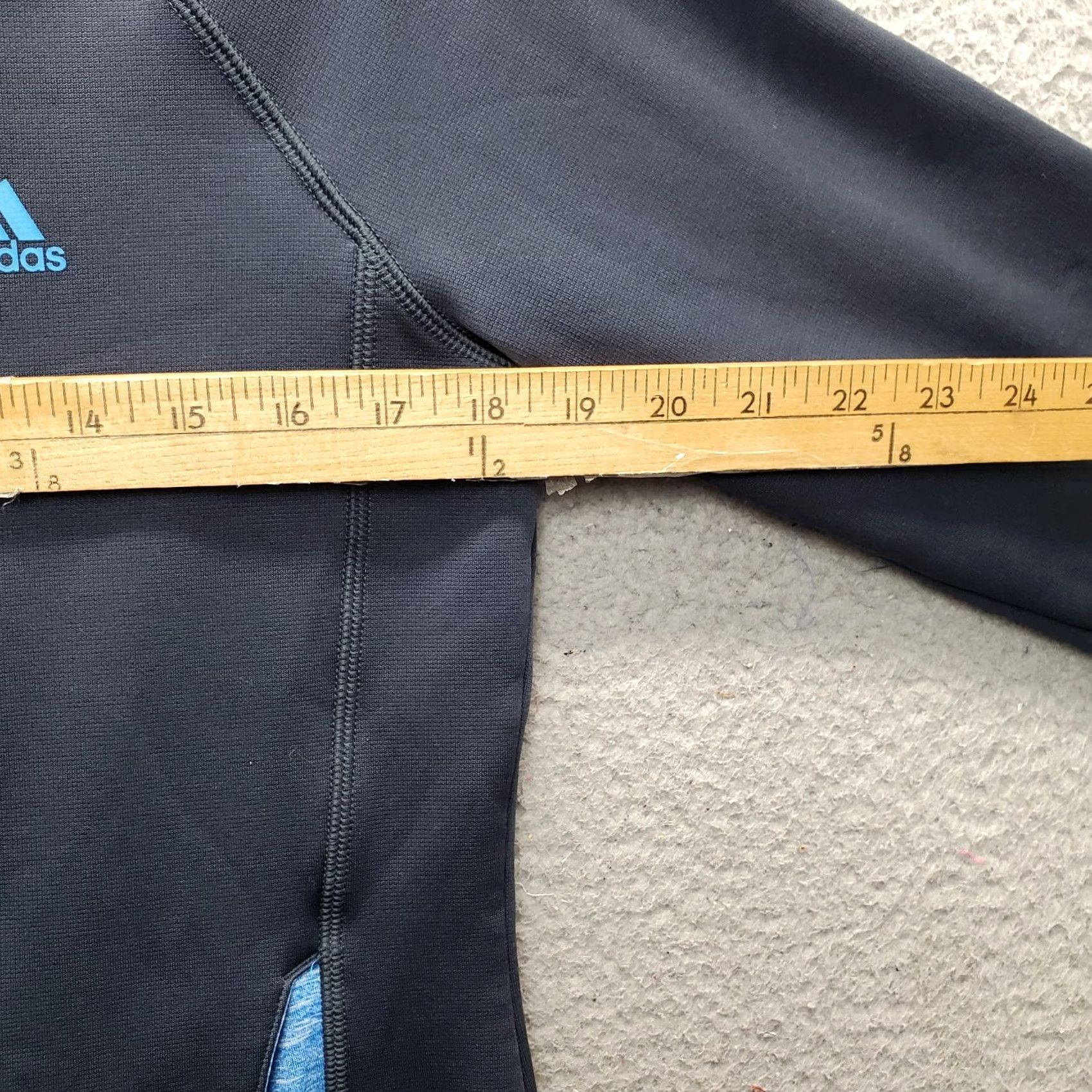 Adidas Adidas Climawarm Hoodie Womens Size L Gray Full Zip Logo Regular Fit Size L / US 10 / IT 46 - 4 Thumbnail