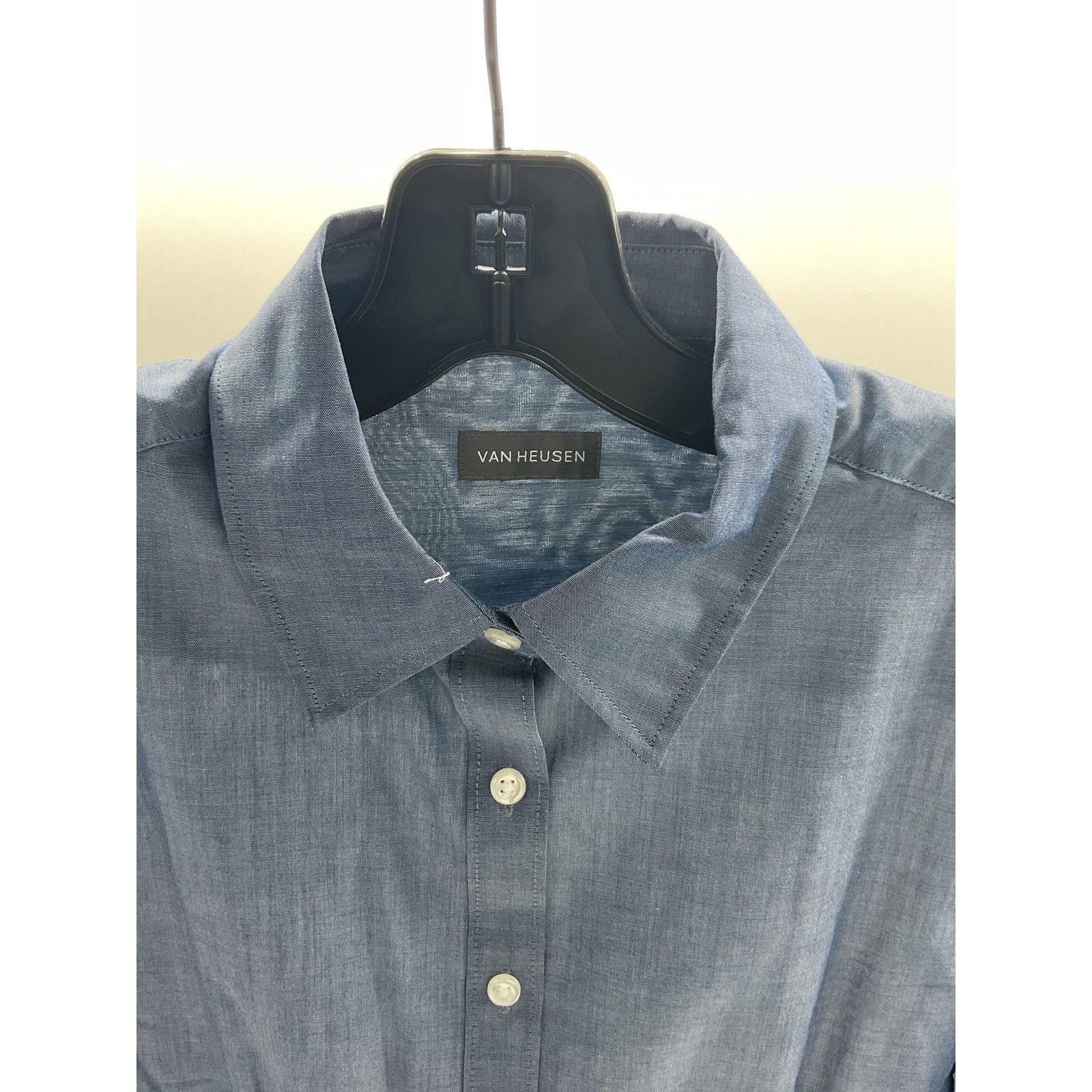 Van Heusen Van Heusen Women’s Button-up Dress Shirt - Size 4-6/S Size S / US 4 / IT 40 - 3 Thumbnail