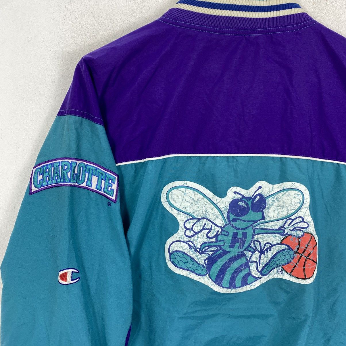 Champion Vintage 90s Champion Charlotte Hornets NBA Bomber Jacket L Size US L / EU 52-54 / 3 - 6 Thumbnail