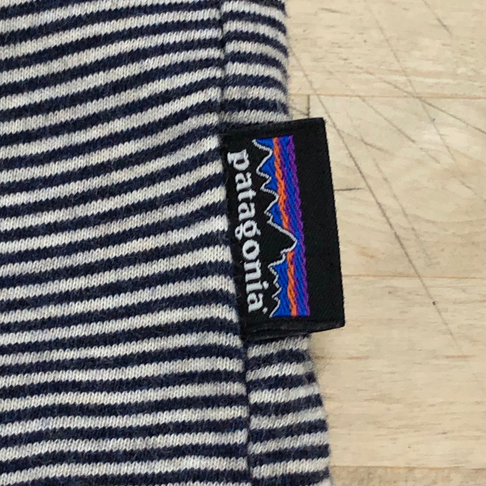 Patagonia Patagonia M Shirt Polo Squeaky Clean Striped *TINY FLAW Size US M / EU 48-50 / 2 - 17 Thumbnail