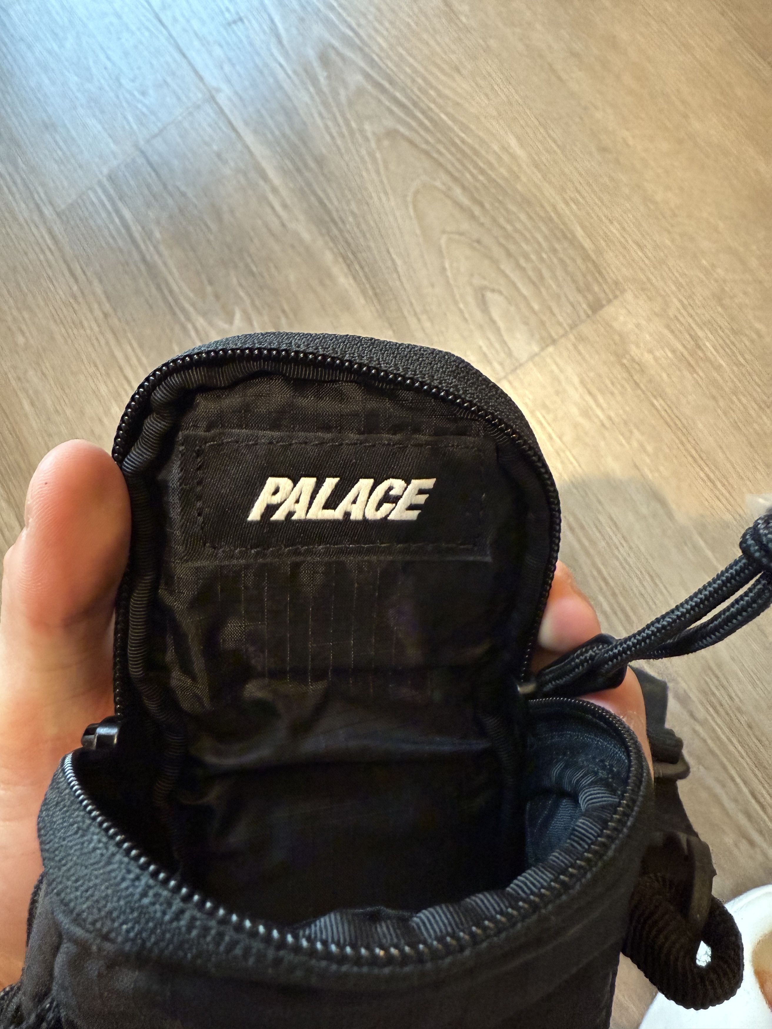 Palace Palace crossbody phone bag Size ONE SIZE - 2 Thumbnail