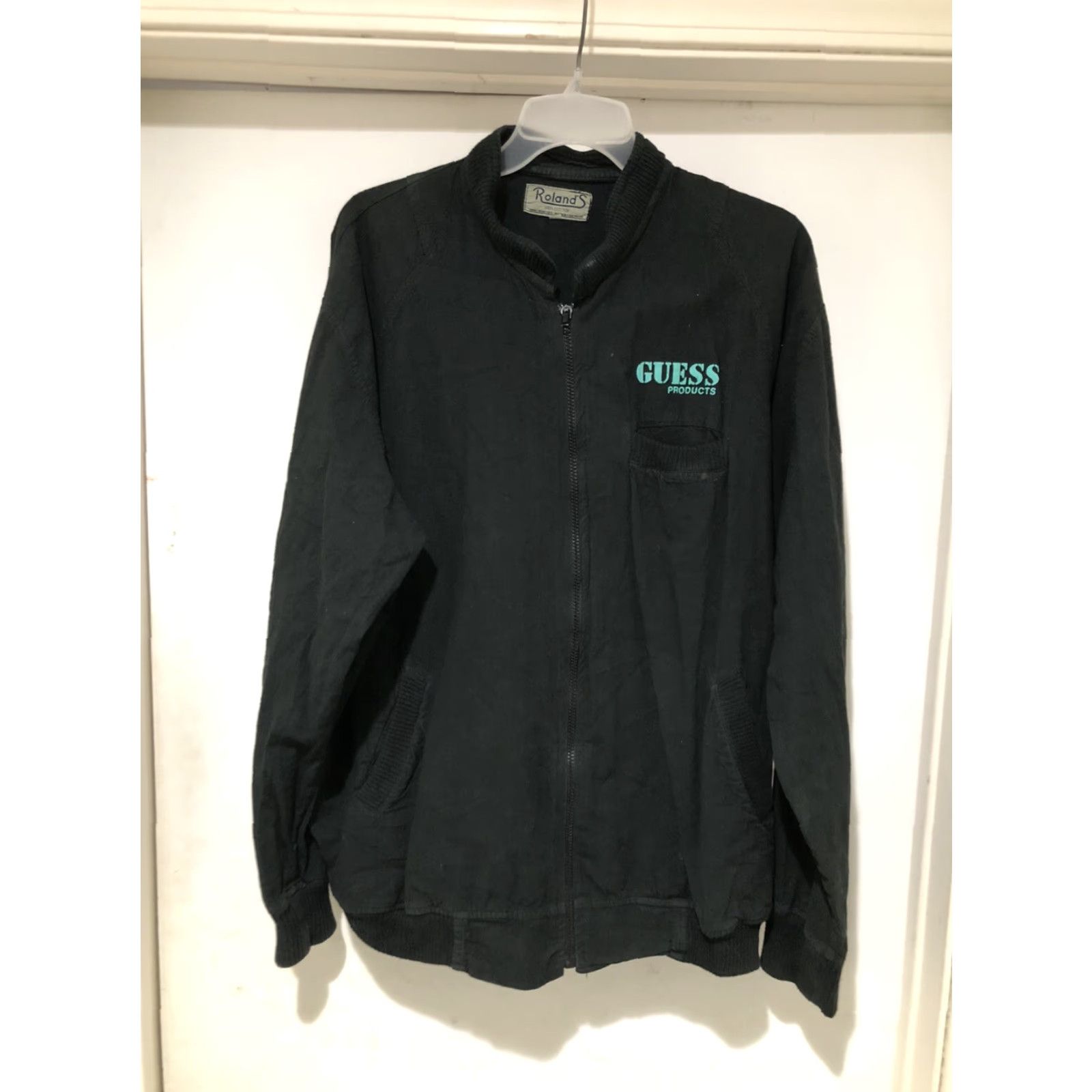 Guess VINTAGE Guess Bomber Jacket XL Black 90s Hip Hop Men Zip Puff Print 25 x 30 Size US XL / EU 56 / 4 - 4 Thumbnail