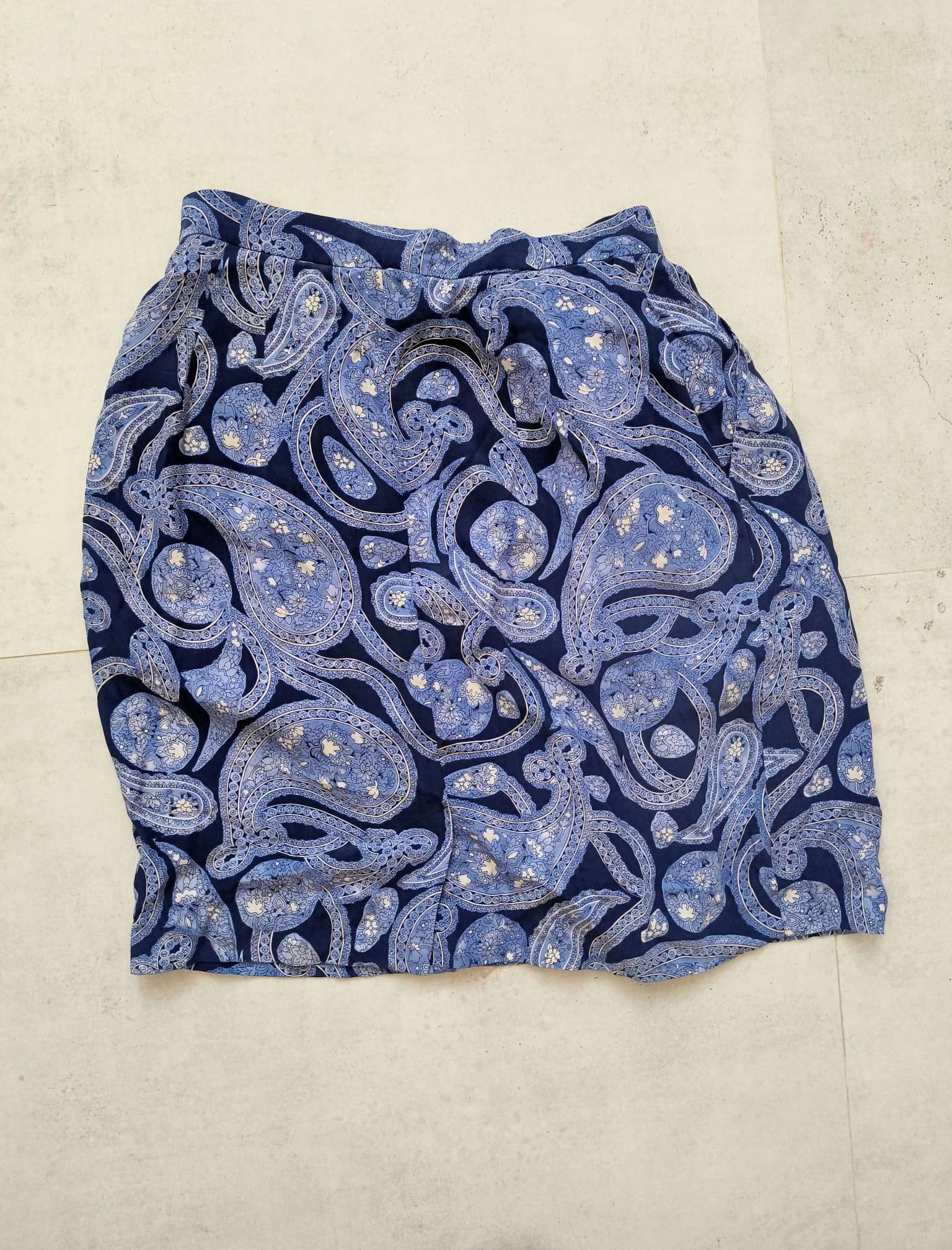 Other Dana Buchman size XS mini skirt 100% silk Size 34" / US 12 / IT 48 - 1 Thumbnail