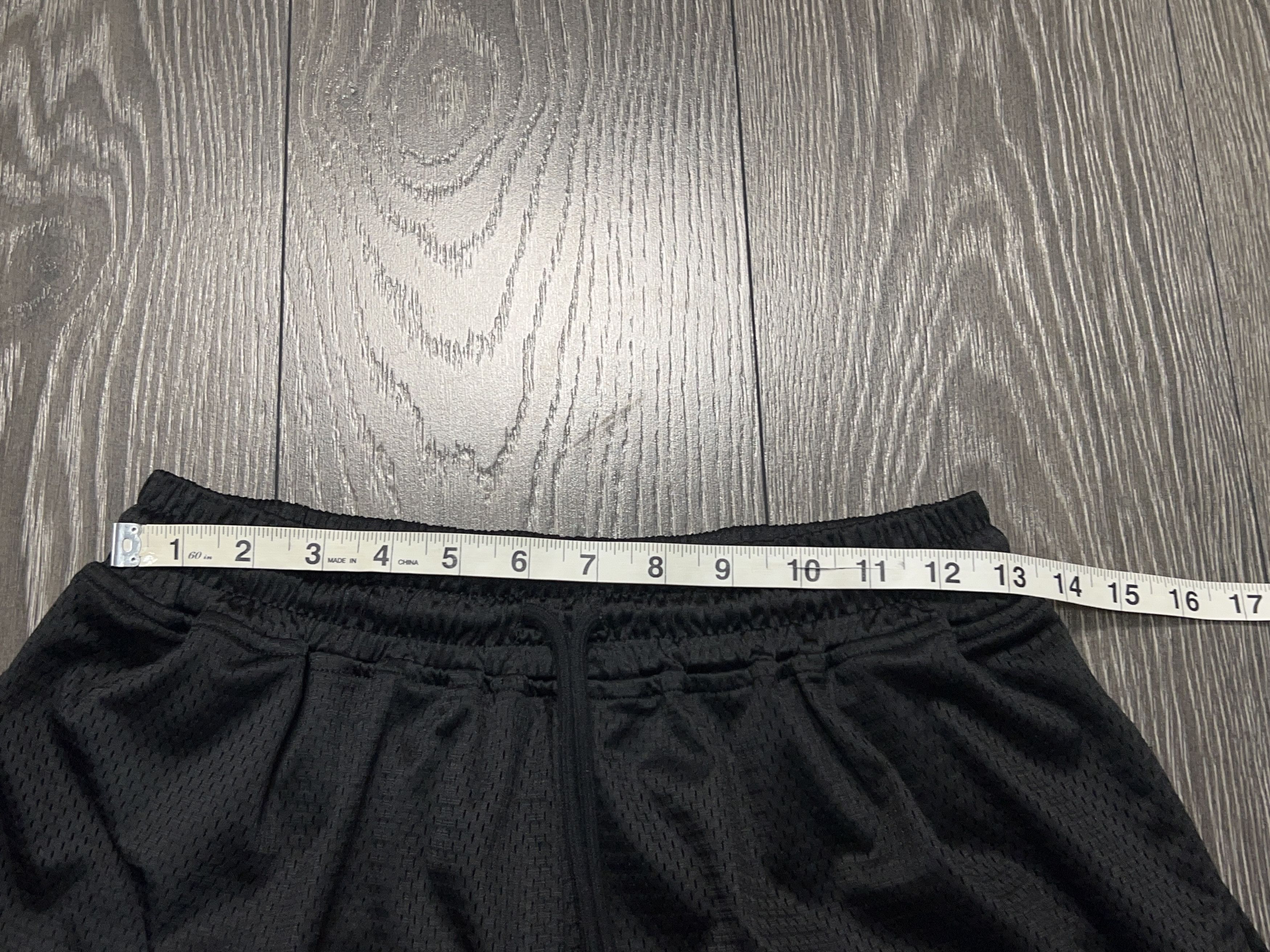 Represent Clo. Mens Represent Owners Club Mesh Shorts Sportswear Size M Size US 32 / EU 48 - 7 Thumbnail