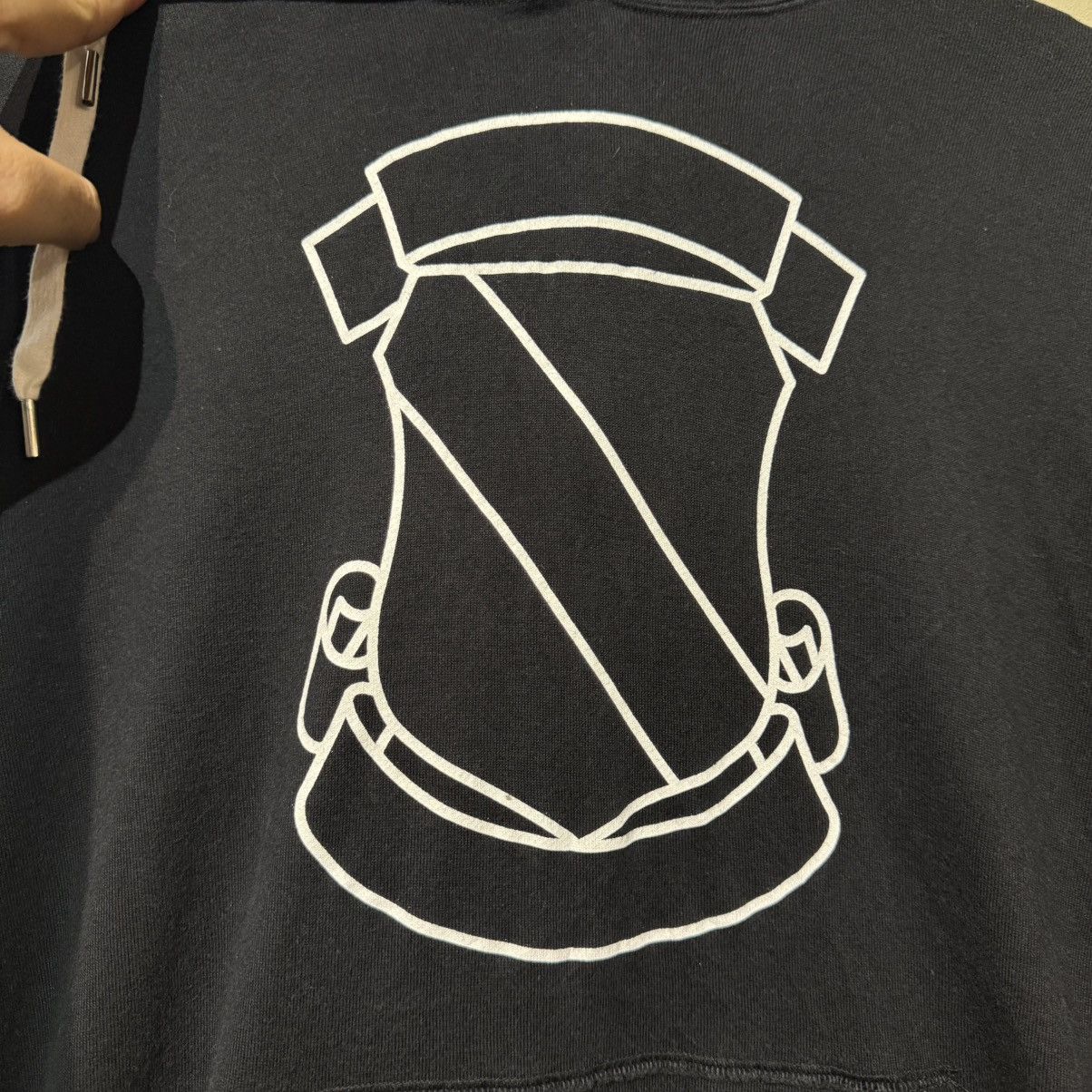 Number (N)ine Vintage Number (N)ine Kooks Era Shield Crest Hoodie Size 2 Size US M / EU 48-50 / 2 - 3 Thumbnail