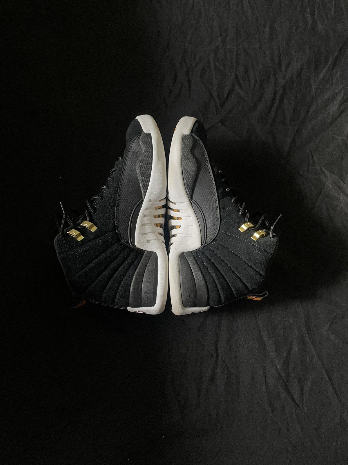 Jordan Brand Jordan 12 Retro Reverse Taxi Size US 9.5 / EU 42-43 - 4 Thumbnail
