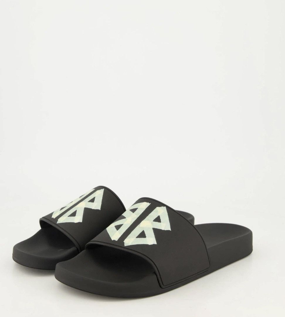Balenciaga BNWT Balenciaga BB Tape Pool Slides Size US 9 / EU 42 - 1 Thumbnail