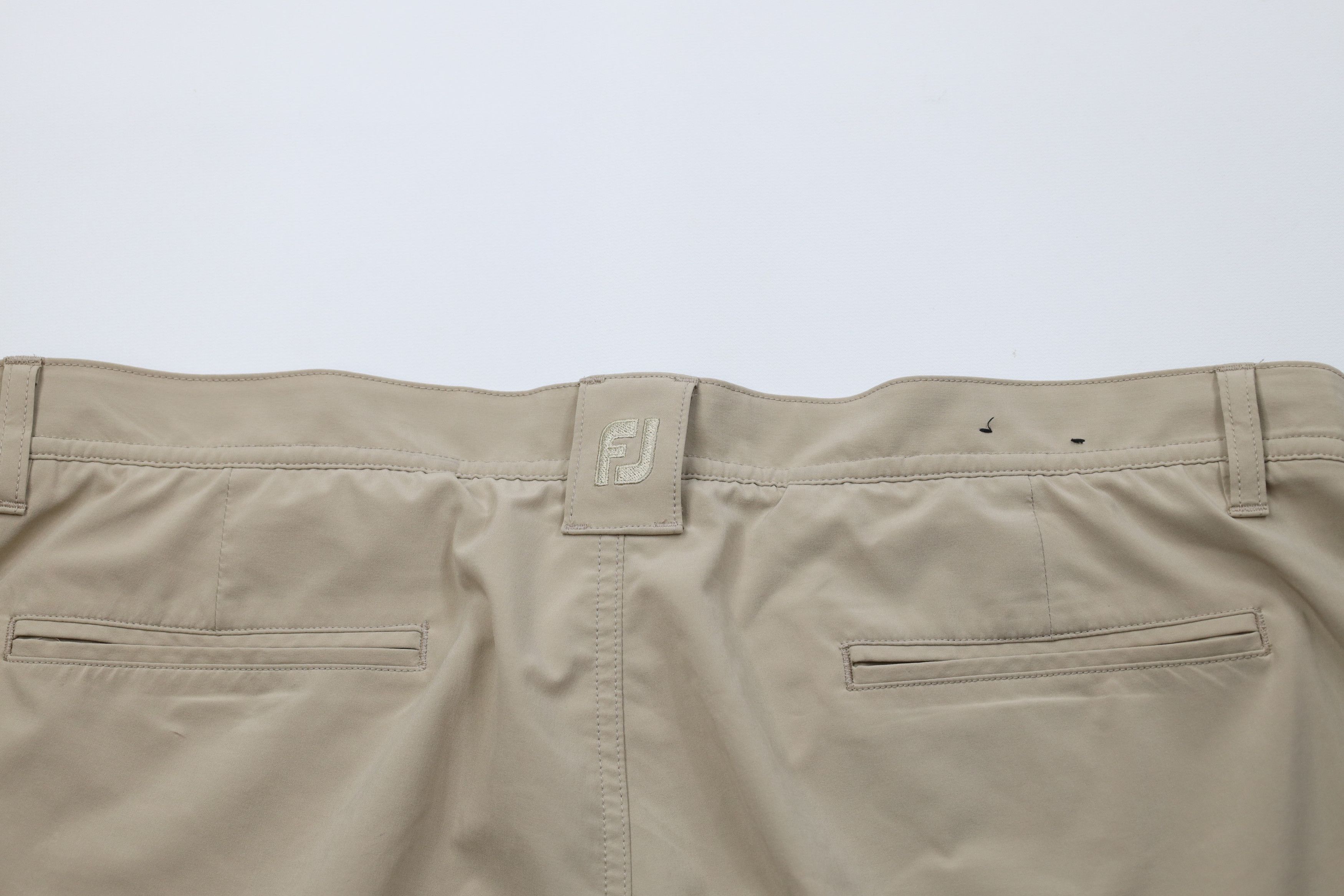 Footjoy FootJoy Stretch Knit Chino Golf Golfing Shorts Beige Size US 38 / EU 54 - 10 Thumbnail