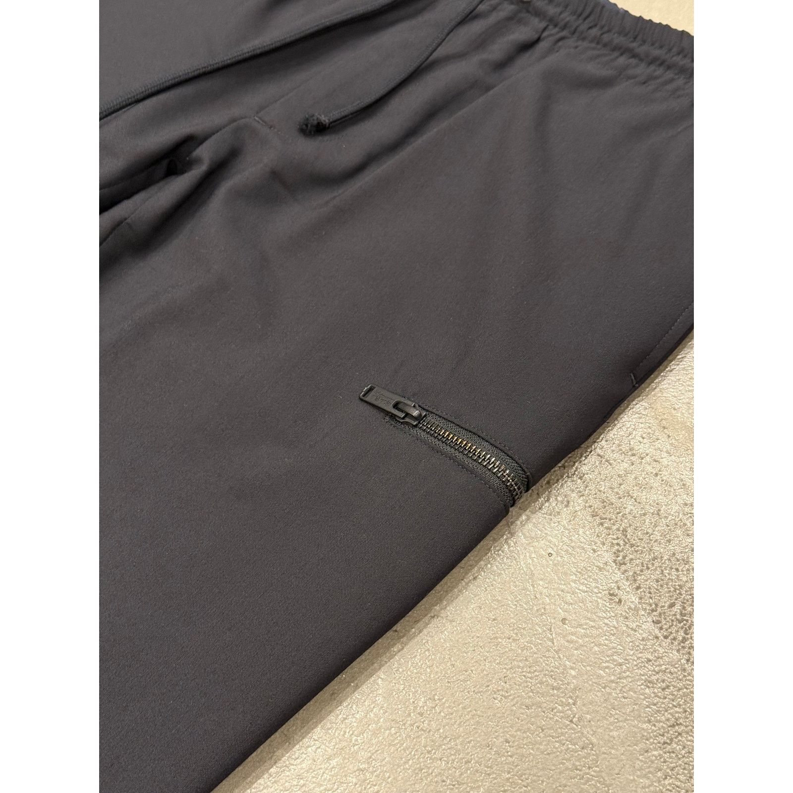 Undercover 2020s Undercover “Jun Takahashi” wool wide trousers Size 27" / US 4 / IT 40 - 4 Thumbnail