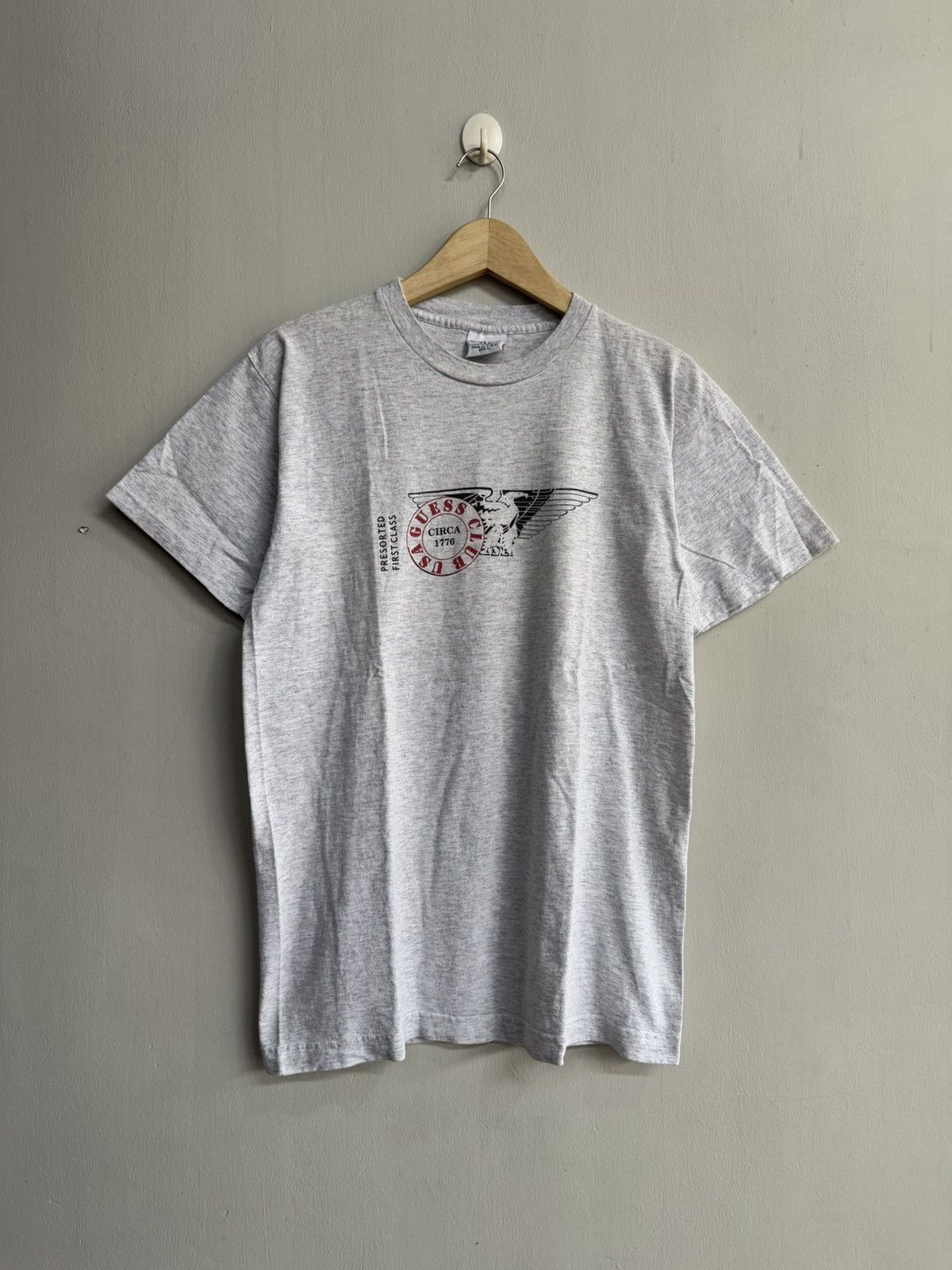 Guess VINTAGE GUESS CLUB USA T SHIRT Size US M / EU 48-50 / 2 - 1 Thumbnail
