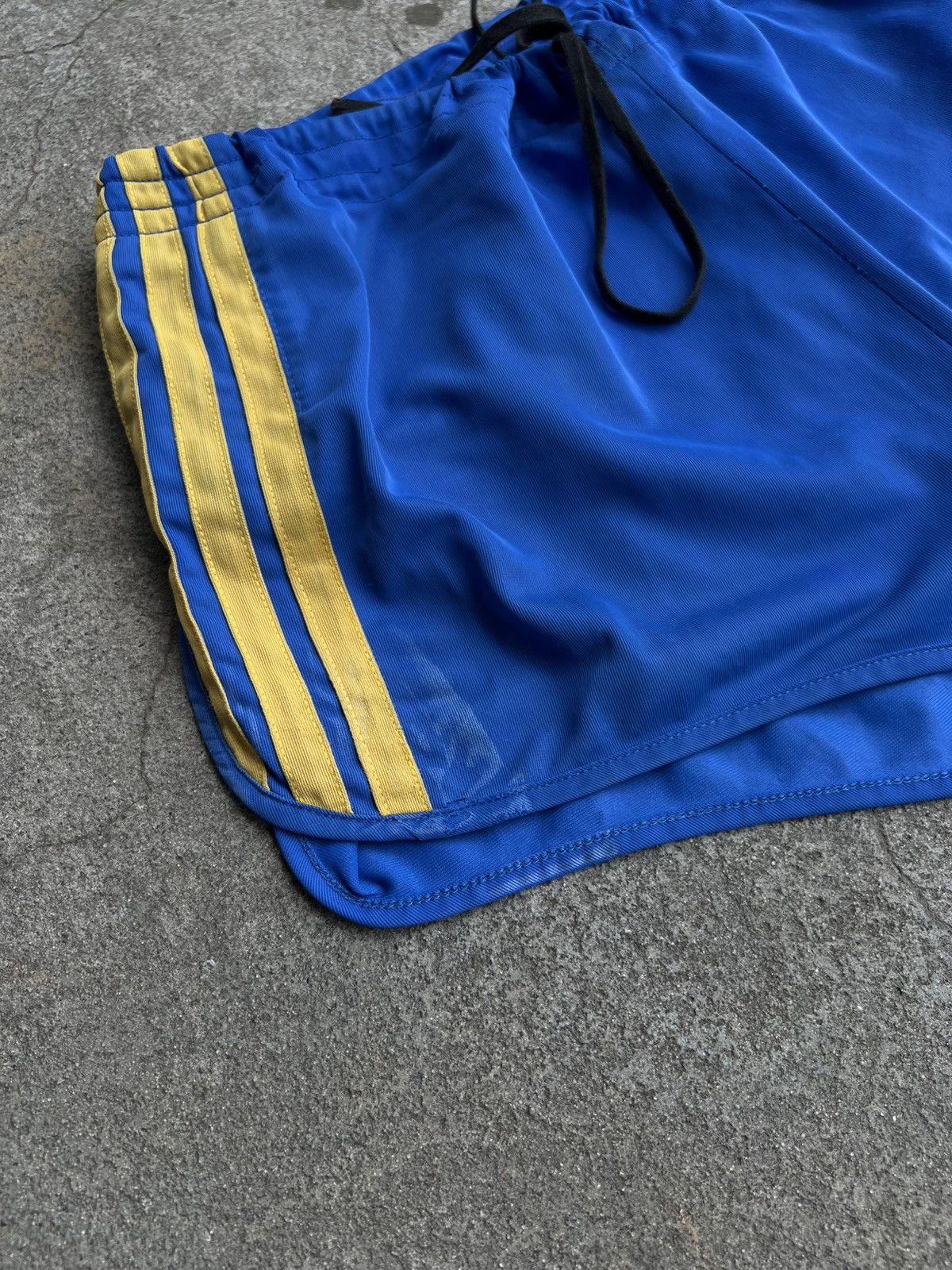 Adidas Vintage Adidas Made In West Germany Soccer Shorts 80s Size US 34 / EU 50 - 4 Thumbnail