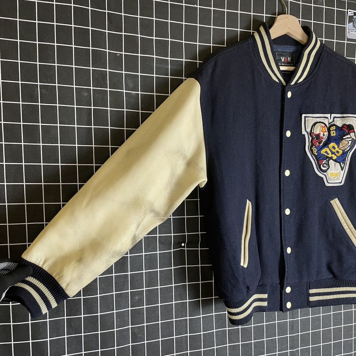 Van VINTAGE VAN JAC LEATHER SLEEVE WOOL VARSITY JACKET Size US L / EU 52-54 / 3 - 8 Thumbnail