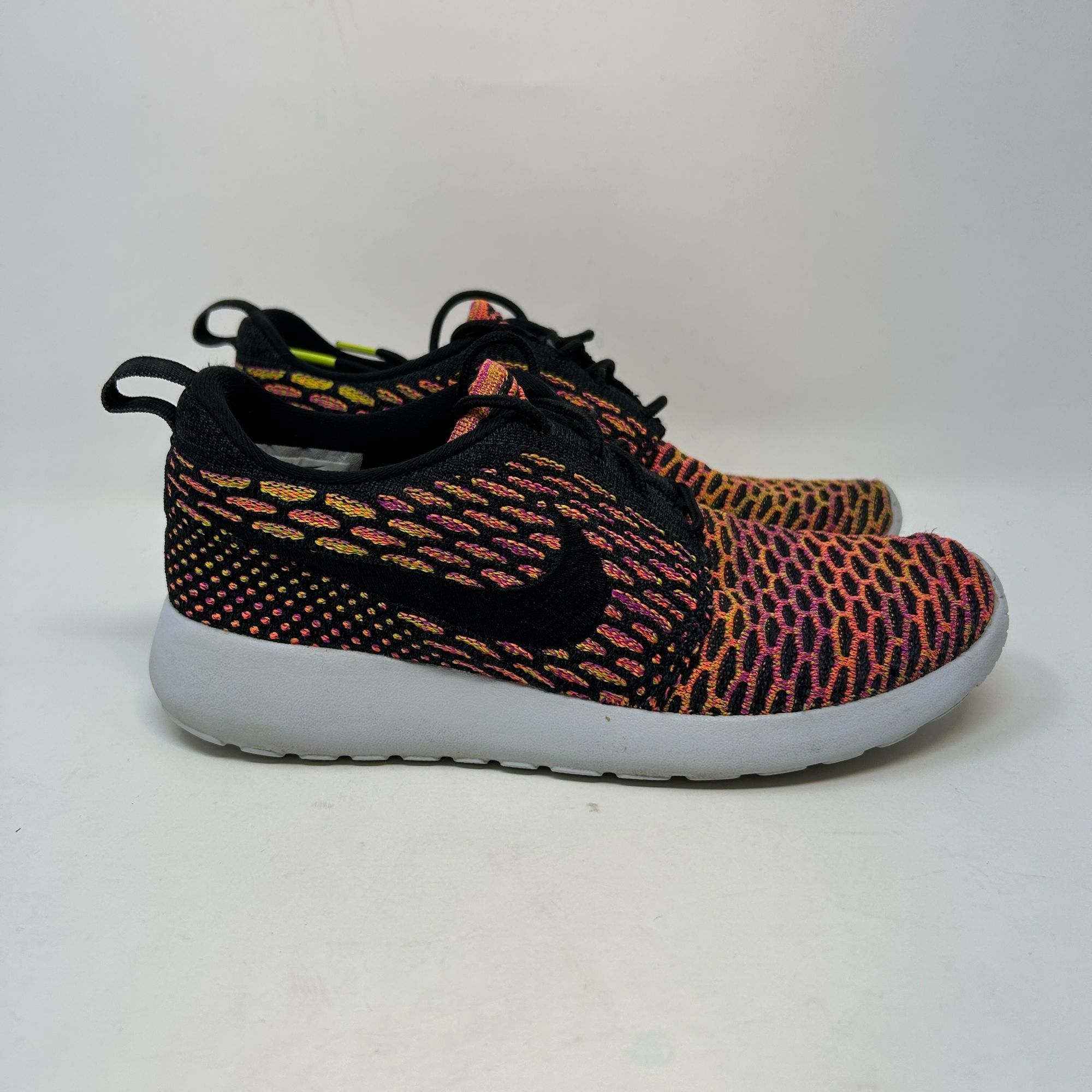 Nike Nike Womens Roshe One Flyknit 'Floridian Mix' Size 5.5 Size US 5.5 / IT 35.5 - 3 Thumbnail