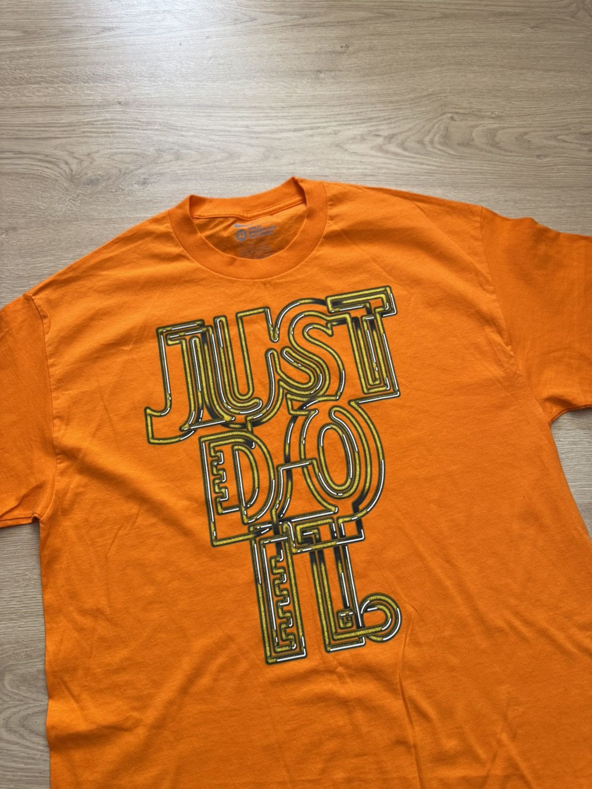 Vintage Vintage 00’s Nike Just Do It Orange Baggy T-Shirt Size US XL / EU 56 / 4 - 2 Thumbnail