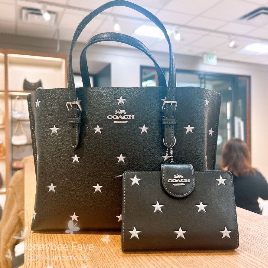 Coach Medium Corner Zip Wallet With Star Print CW530 Size ONE SIZE - 7 Thumbnail