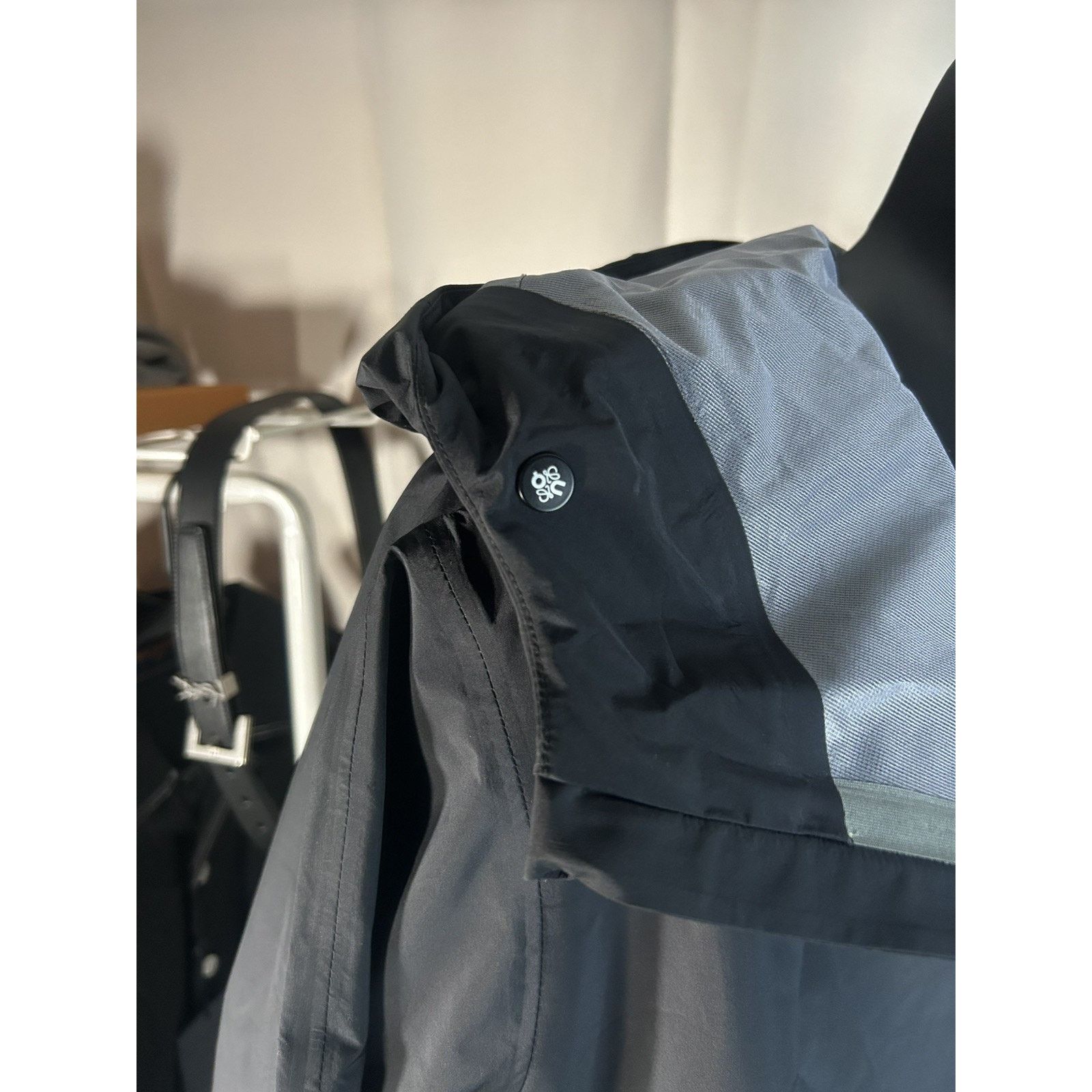 Loewe Black LOEWE x On Collaboration Waterproof Storm Jacket Size US XL / EU 56 / 4 - 10 Thumbnail