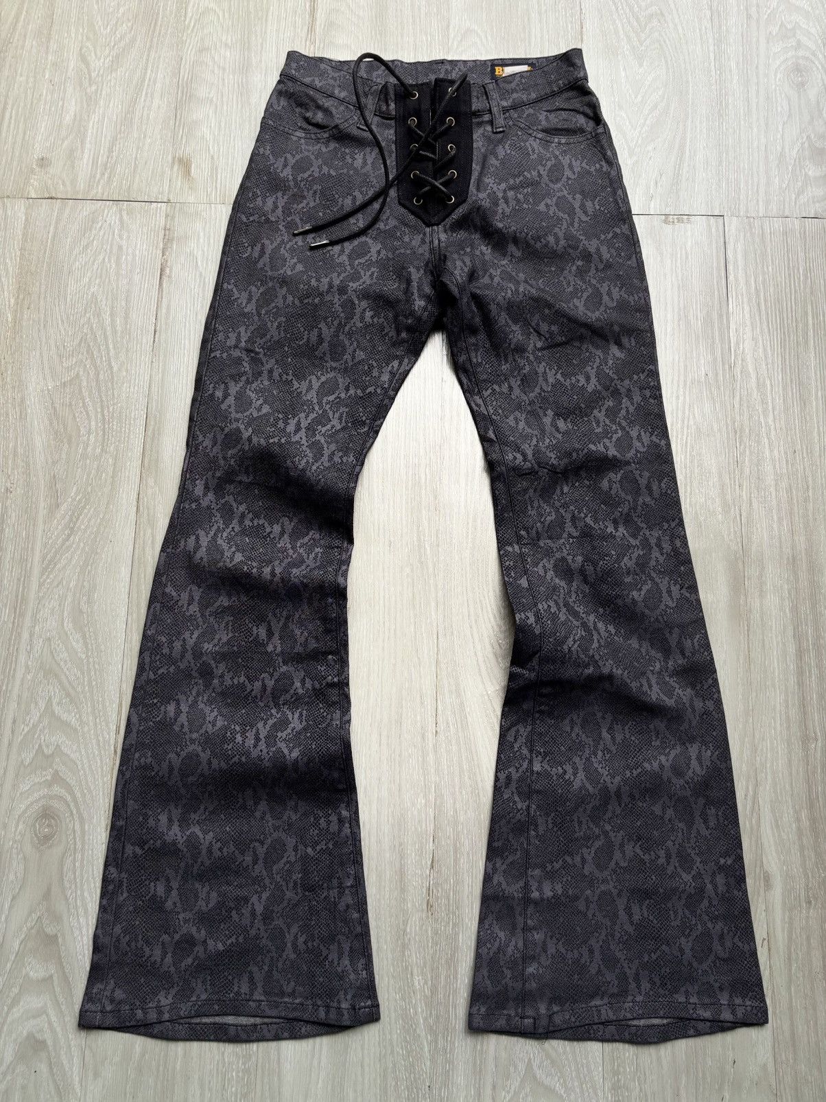 Japanese Brand Bison lace up flare pants Size US 27 - 1 Thumbnail
