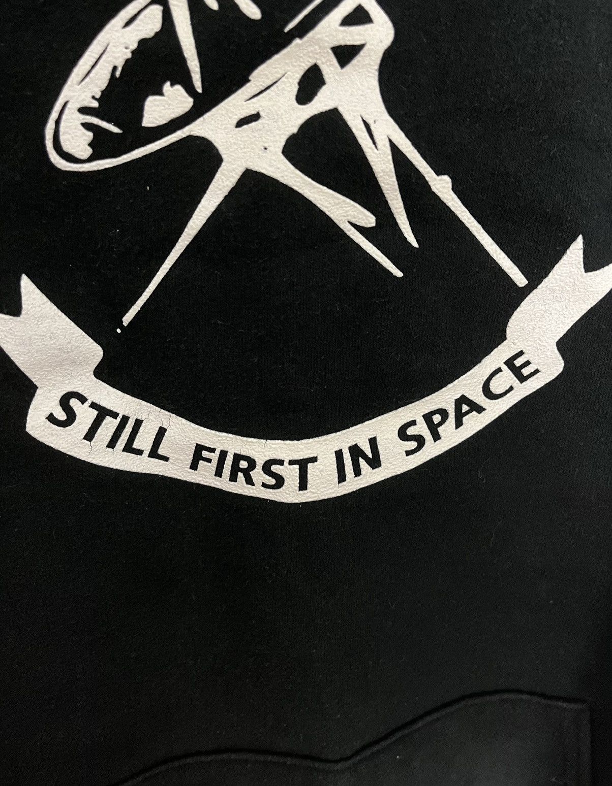 Pink Floyd 🔥PINK FLOYD STILL FIRST IN SPACE HOODIE VINTAGE Y2K BAND Size US XL / EU 56 / 4 - 4 Thumbnail
