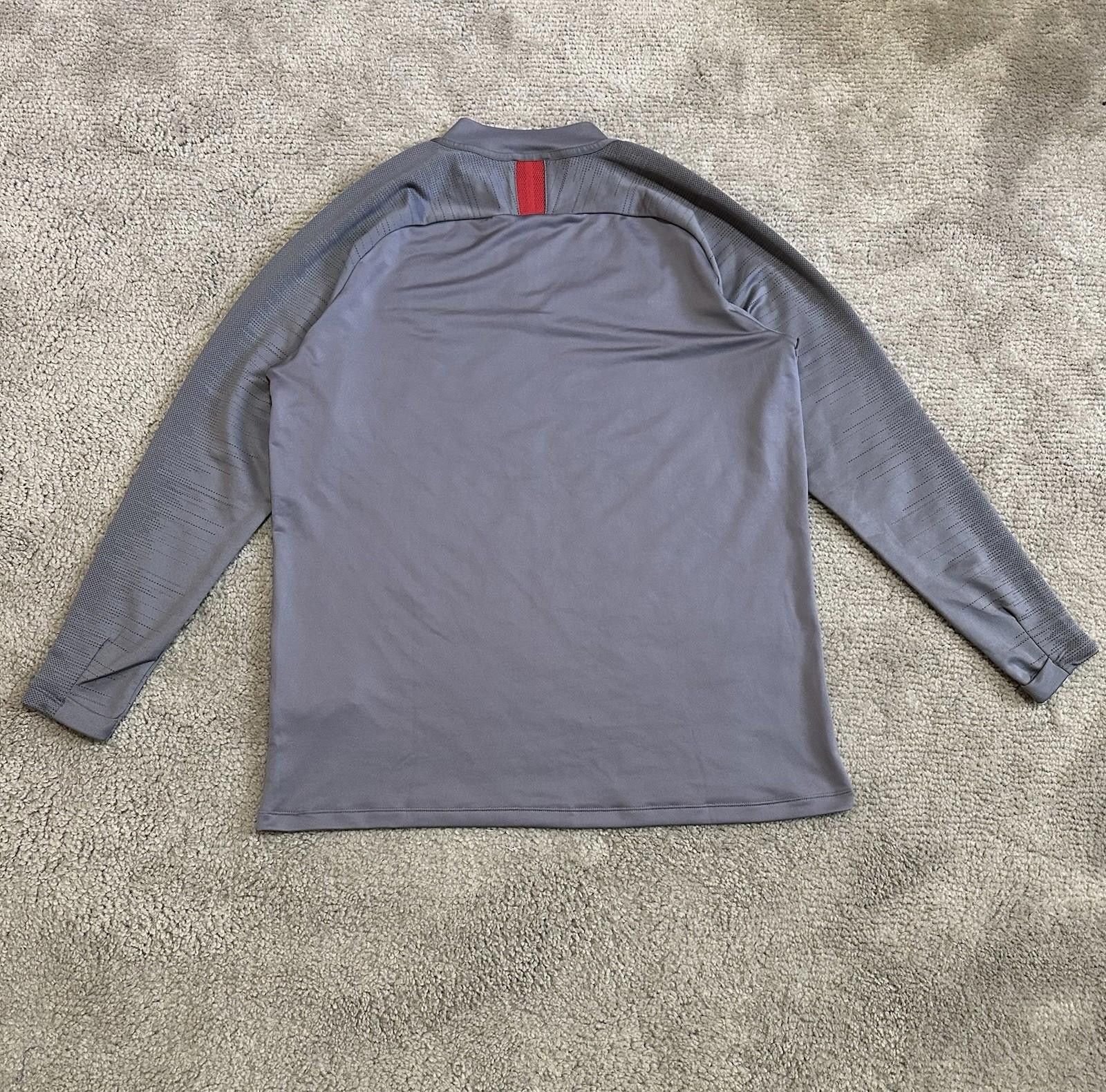 Nike ATLETICO MADRID 2019/20 TRAINING FOOTBALL 1/4 ZIP DRILL TOP Size US XL / EU 56 / 4 - 9 Thumbnail