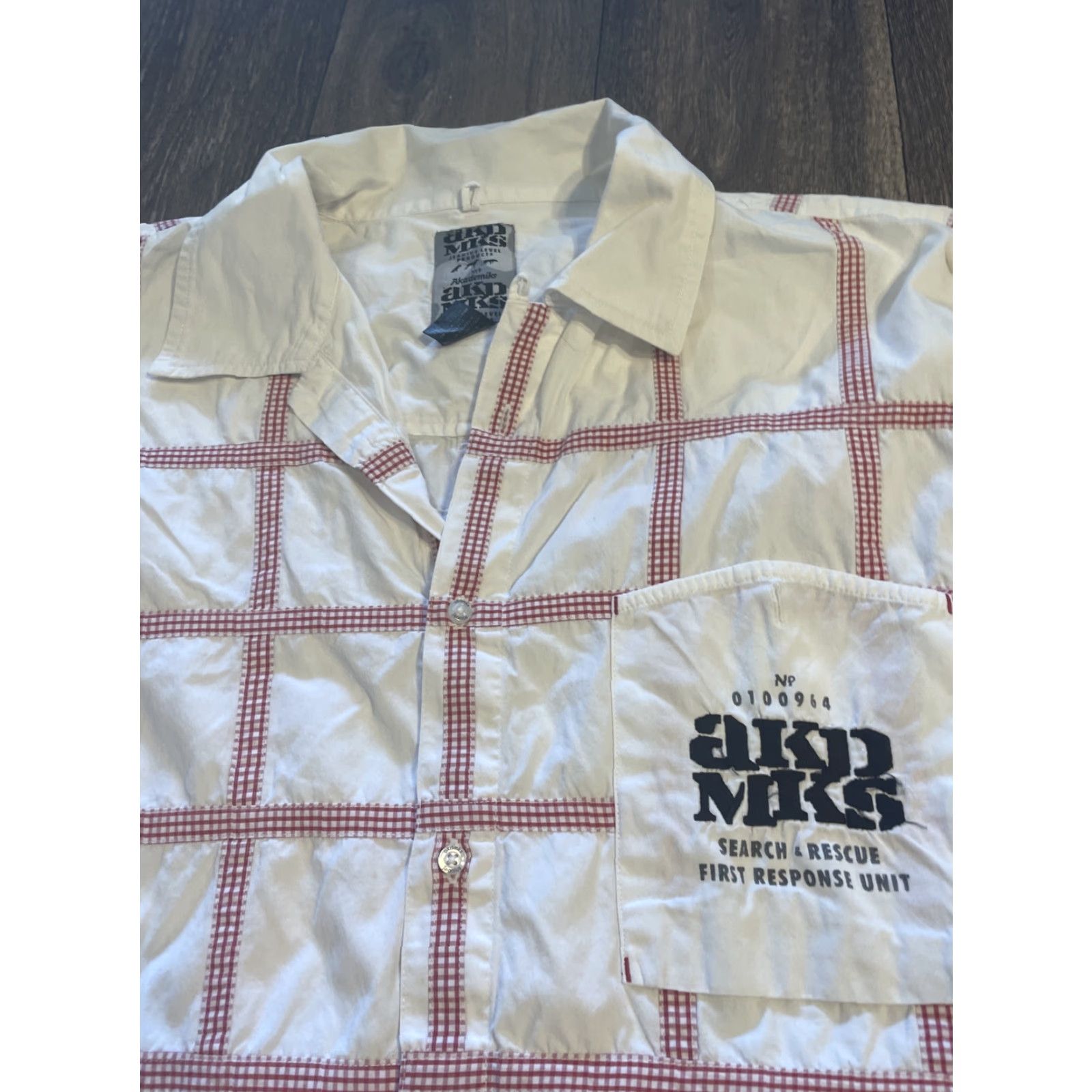 Akademiks VINTAGE Akademiks Checkered White Button-Up Shirt 2XL Hip Hop Short Sleeve Mens Size US XXL / EU 58 / 5 - 2 Thumbnail