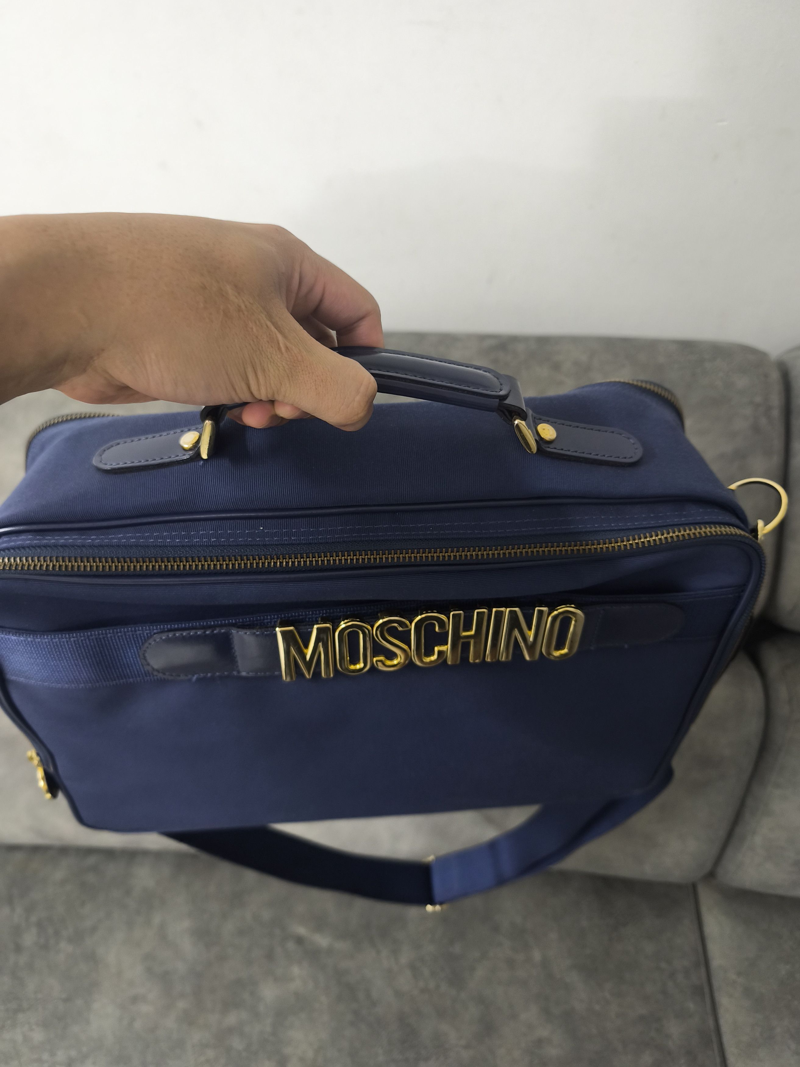 Moschino Vintage Moschino Shoulder Bag – Navy with Gold Hardware Size ONE SIZE - 3 Thumbnail