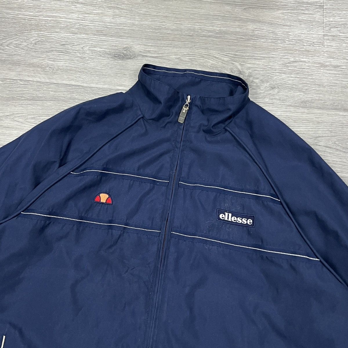 Ellesse Vintage Ellesse Navy Blue Windbreaker Track Jacket Size M Size US M / EU 48-50 / 2 - 2 Thumbnail