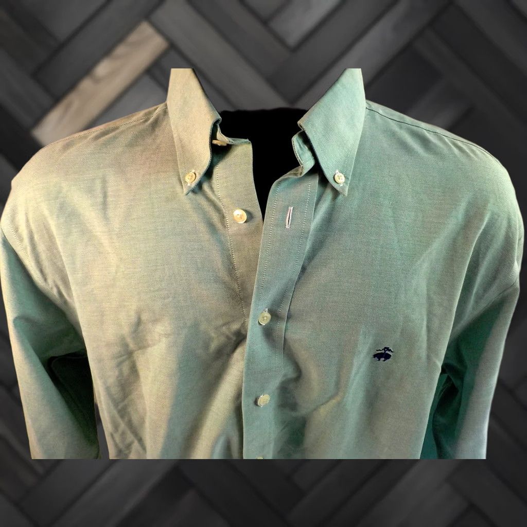Brooks Brothers Brooks Brothers 346 Button-Down Shirt Green 100% Cotton Large Mens Button-Up Non-Iron Long Sleeve Size US L / EU 52-54 / 3 - 1 Thumbnail
