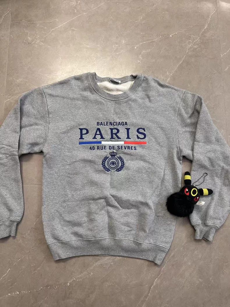 Balenciaga Balenciaga Gray Wheat Crown Sweater Size US XS / EU 42 / 0 - 1 Thumbnail